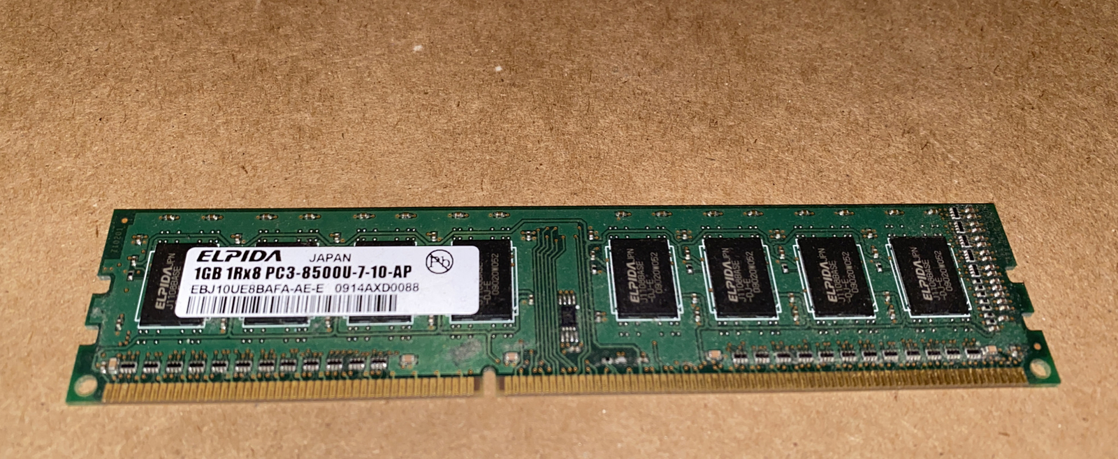 ELPIDA 1GB DDR3 PC3-8500 1066MHz Desktop RAM Memory EBJ10UE8BAFA-AE-E DIMM