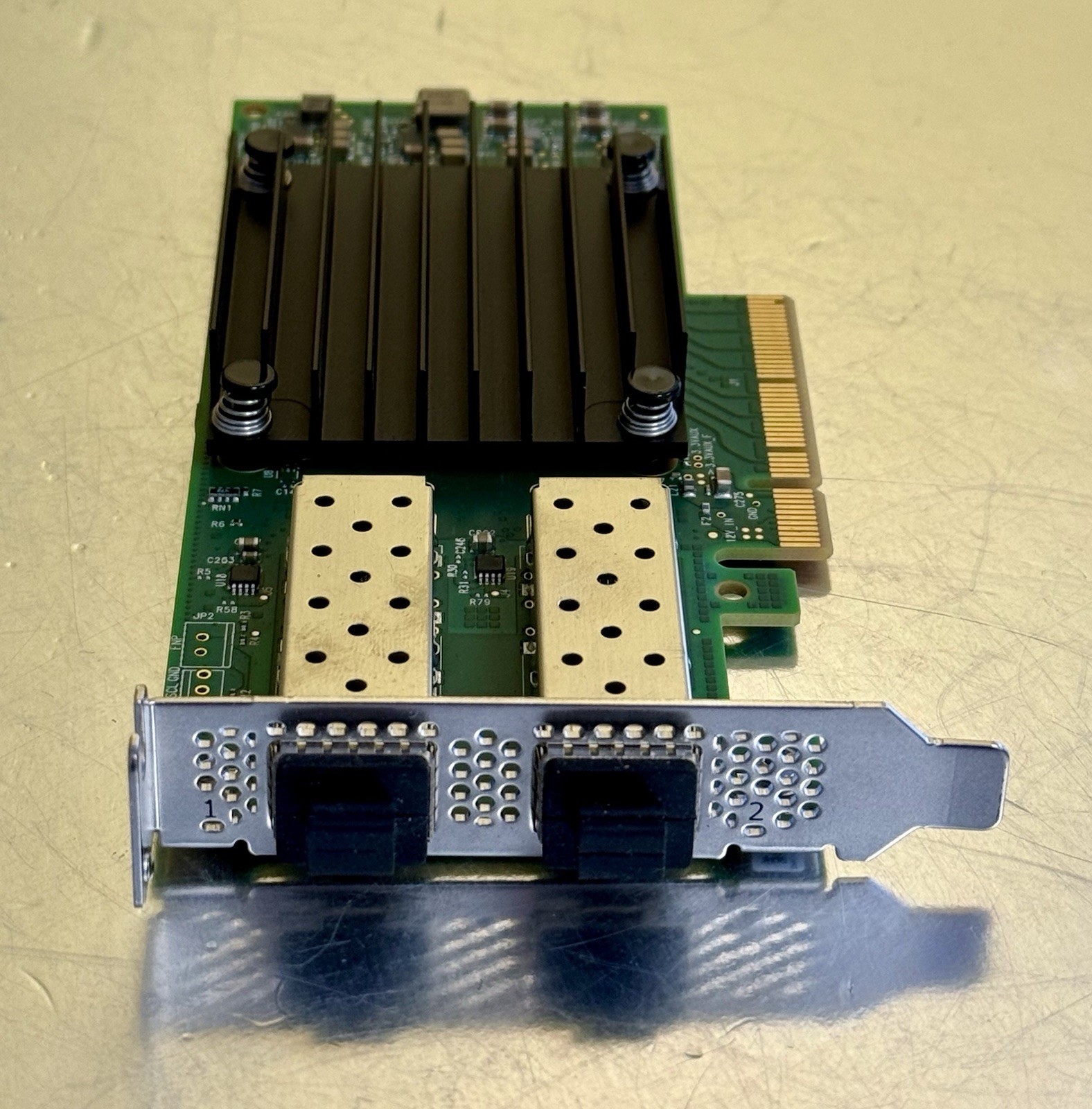 MCX512A-ACAT Mellanox ConnectX-5 EN 10/25GbE Dual-Port SFP28 PCIe 3.0 x8 CX512A