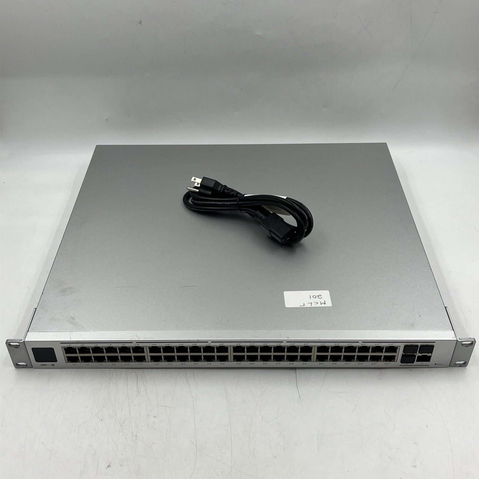 Ubiquiti UniFi Pro 48-Port Gigabit Network SFP+ PoE Ethernet Switch USW-Pro-48
