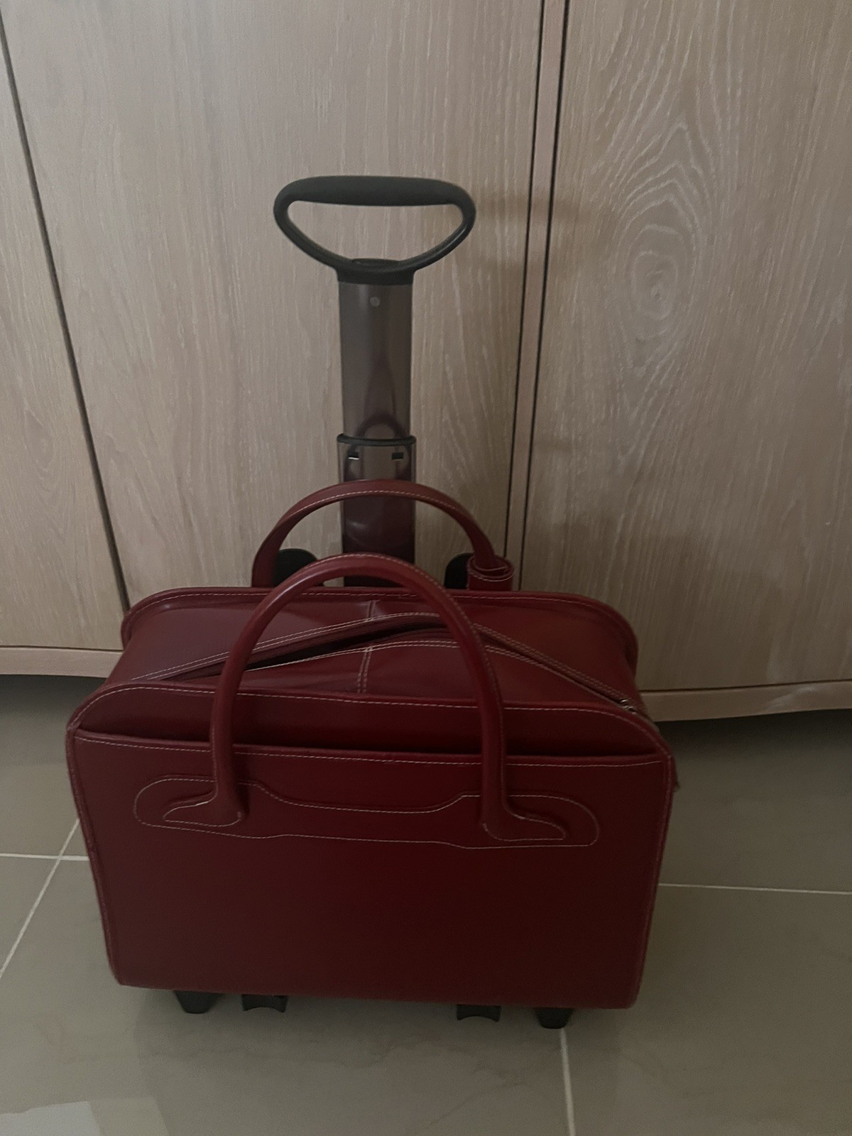 McKLEIN Red Leather Wheeled Business Laptop Computer Case Bag Removable Wheels