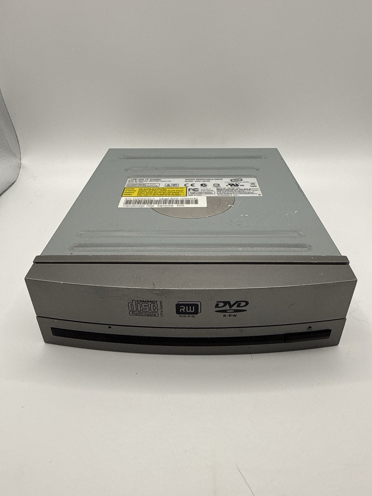 Lite-On SHW-160P6S IDE DVD/CD Rewritable Drive – Untested