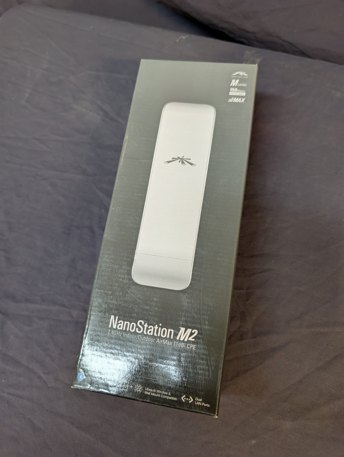 Ubiquiti NanoStation M2 NSM2 2.4GHz 11dBi airMAX CPE Wireless Bridge New In Box