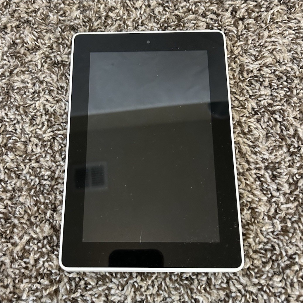 Amazon Tablet 7 Inch Touchscreen White 7.5 x 4.5 in Compact Portable Device