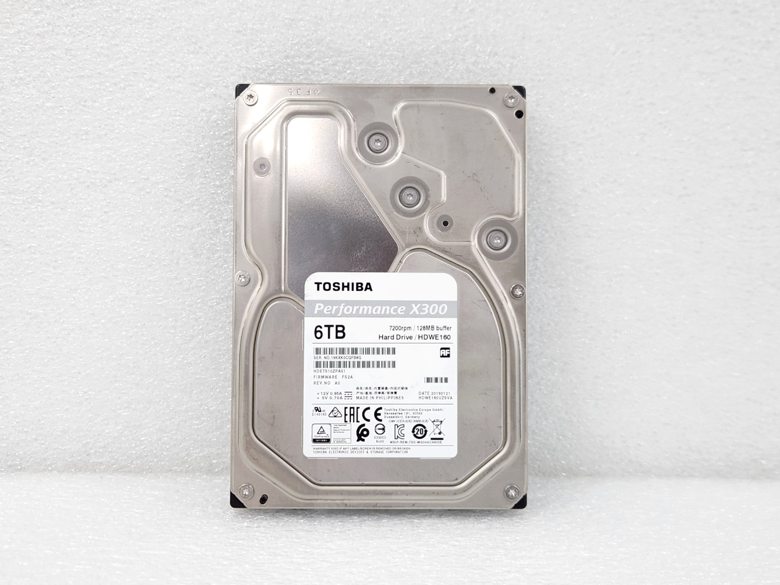 Toshiba Performance X300 HDWE160 6TB 3.5" SATA 6Gb/s 7200RPM internal Hard Drive