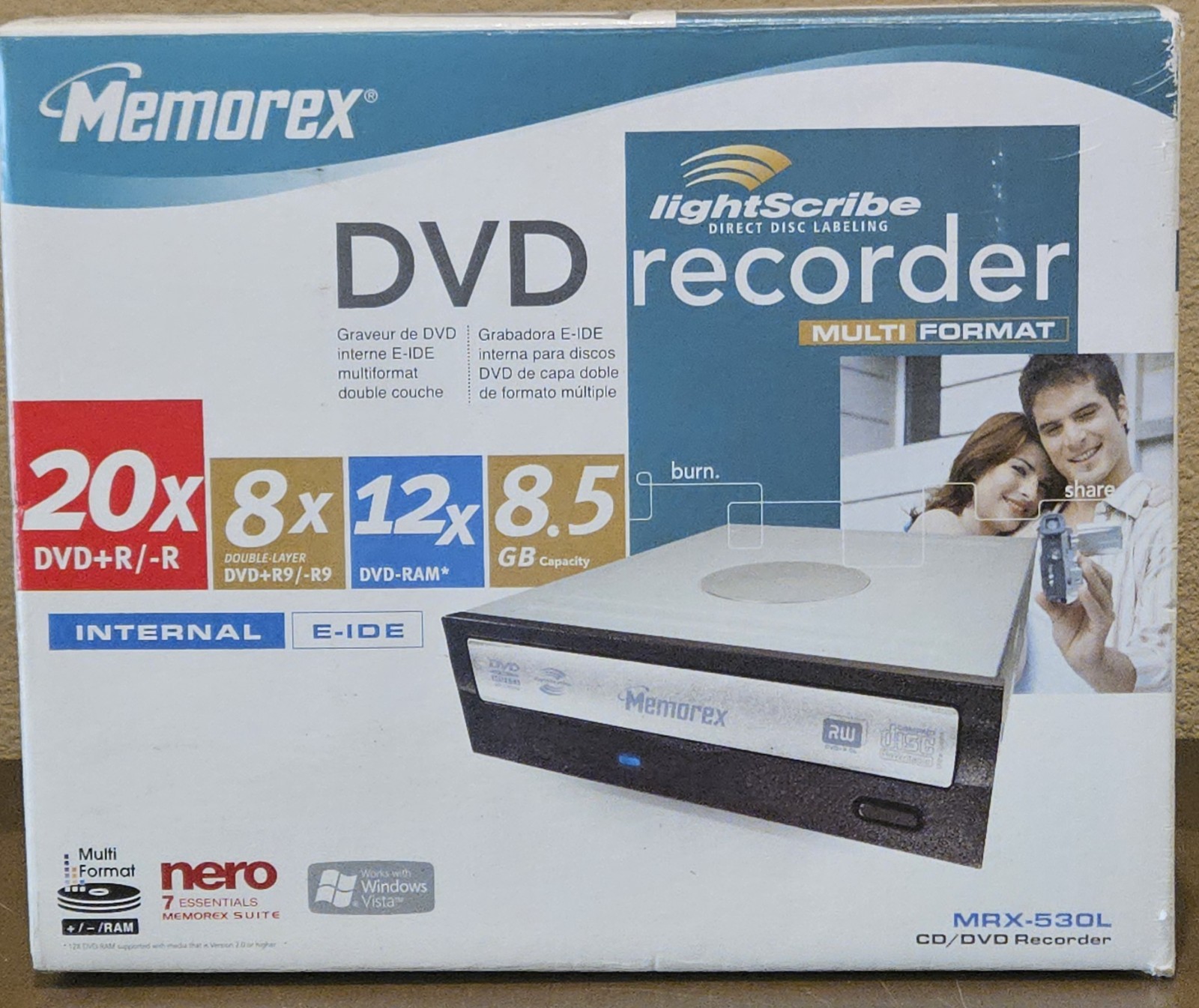 Memorex MRX-530L 20x Multi-Format Internal E-IDE DVD Recorder with LightScribe