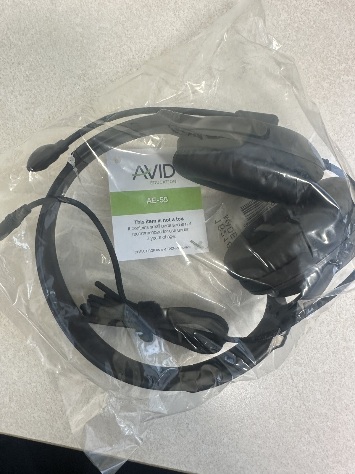 Avid AE‑55 Wired Headset with Noise‑Canceling Microphone – 3.5mm TRRS Plug