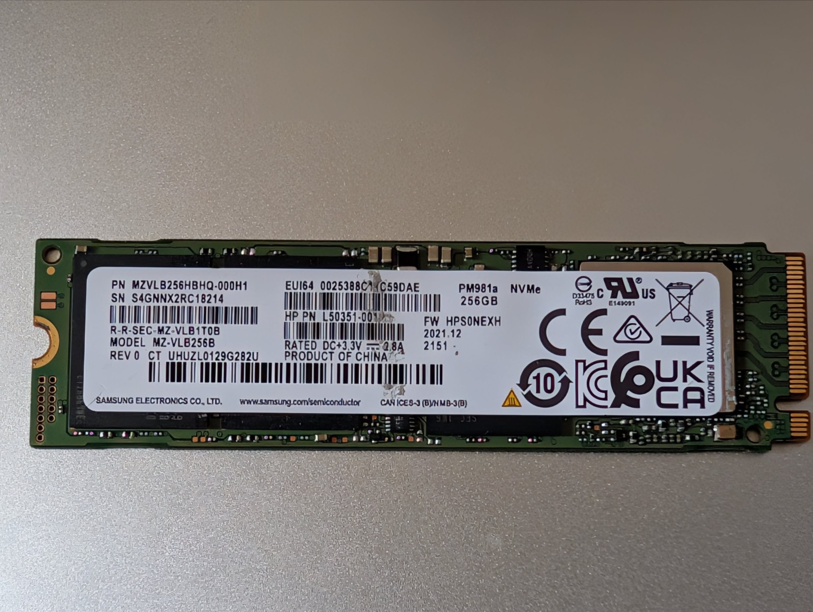 MZVLB256HAHQ-000D1  0M7DVX 256GB PM981 NVME SSD Samsung