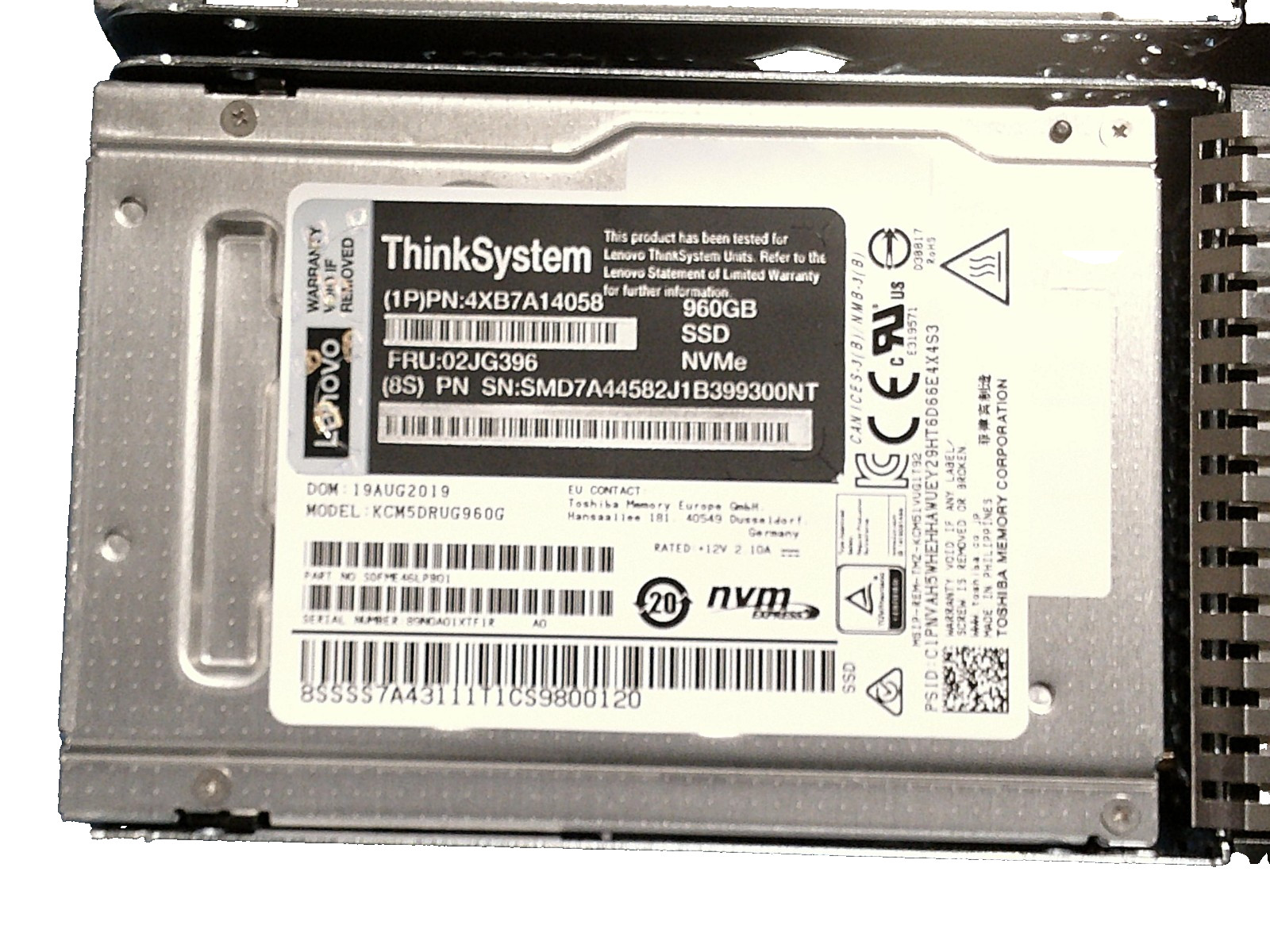Lenovo 02JE097 KCM5DRUG960G ThinkSystem 960GB 2.5"NVMe PCI 3.0 Solid State Drive
