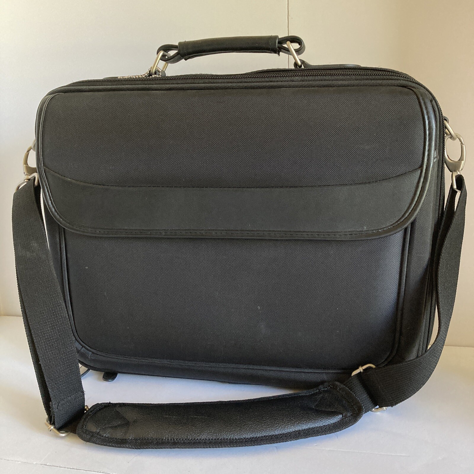 Forway briefcase/ laptop carrying case,  nylon outer , polyester inside