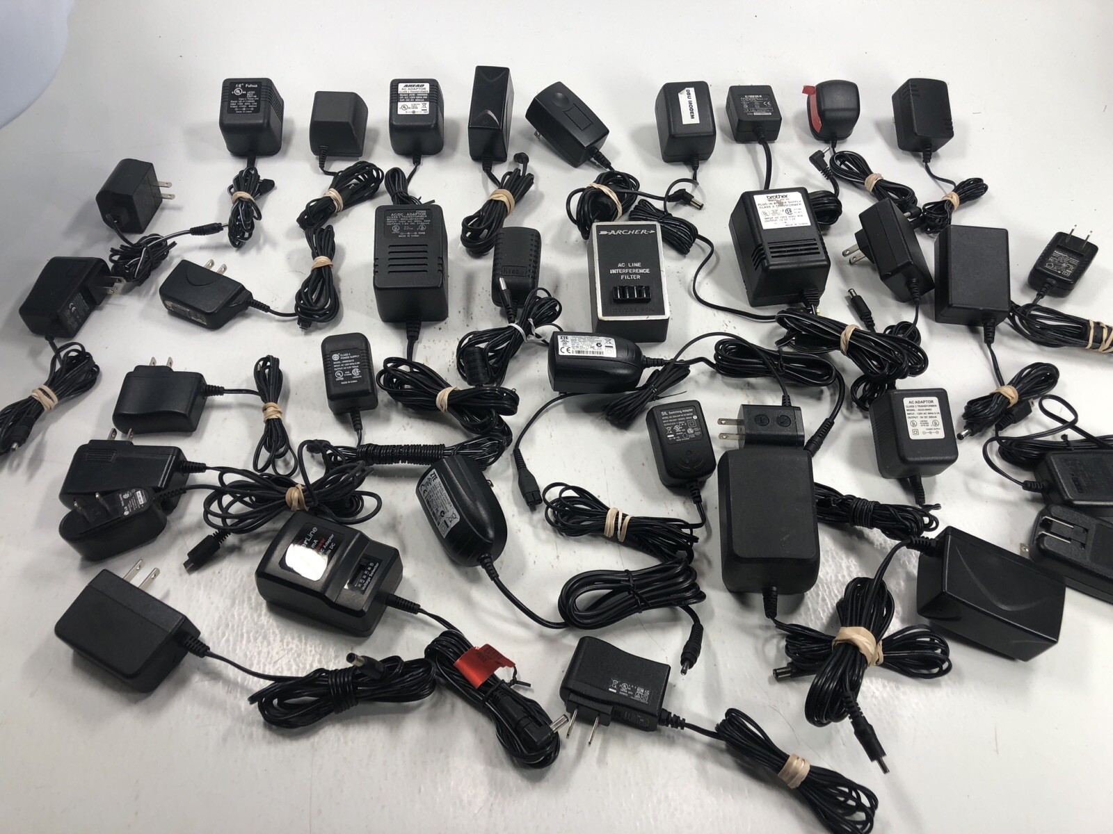 Mixed Lot of 35: AC Power Supply Adapter 5V & 1x 12V, 9V, 4.8V Wholesale