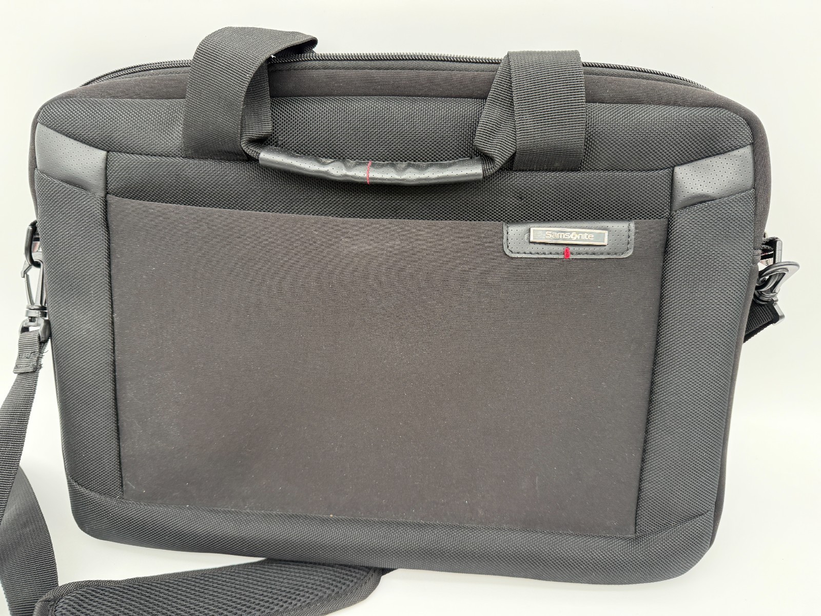 Samsonite Laser Pro Slim Brief 17.3" Laptops Black Light Weight Career Business