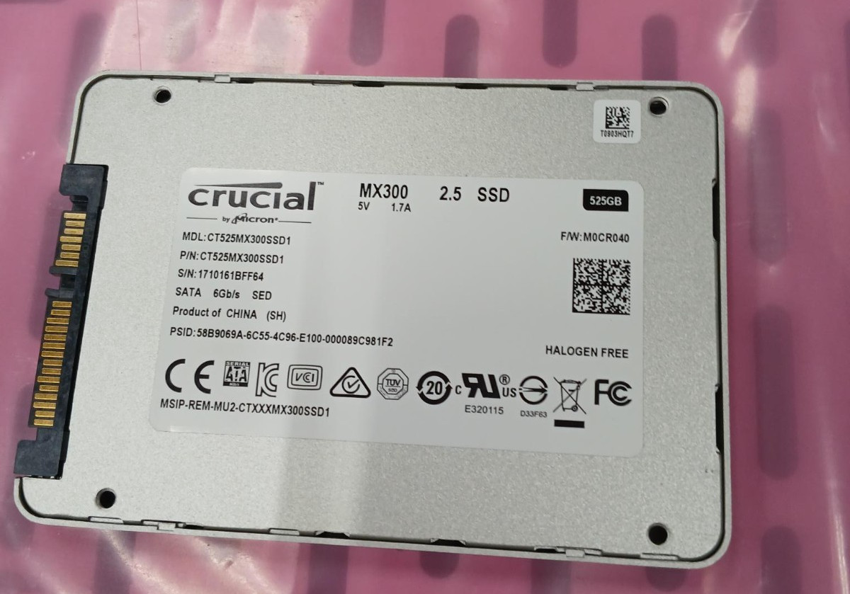 Crucial 525GB SATA 6Gb/s SED Internal 2.5 inch (CT525MX300SSD1) SSD
