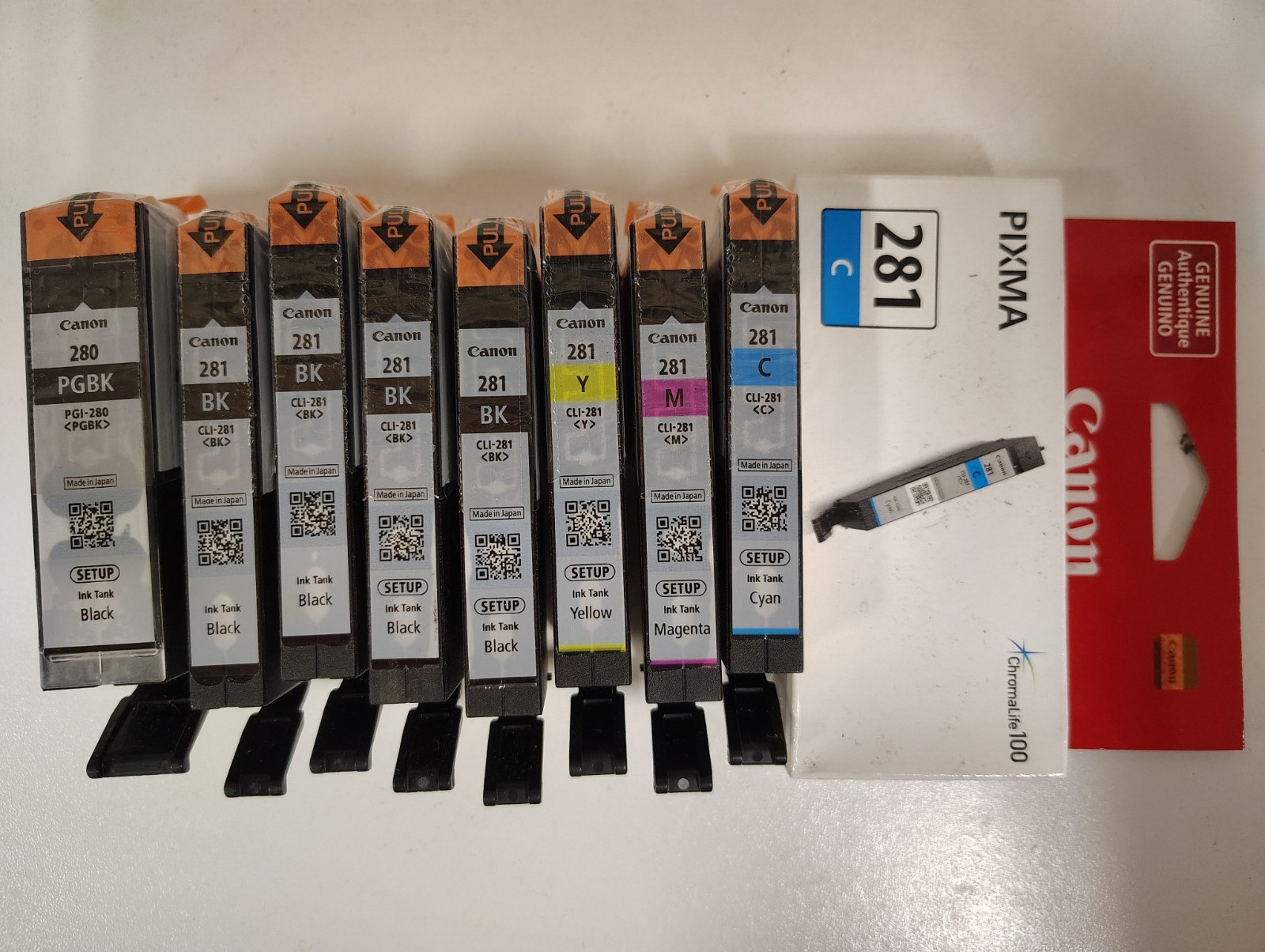 Lot of nine Canon 281/280, 5 Black 2 Cyan, 1 Magenta , 1 Yellow Ink Cartridges