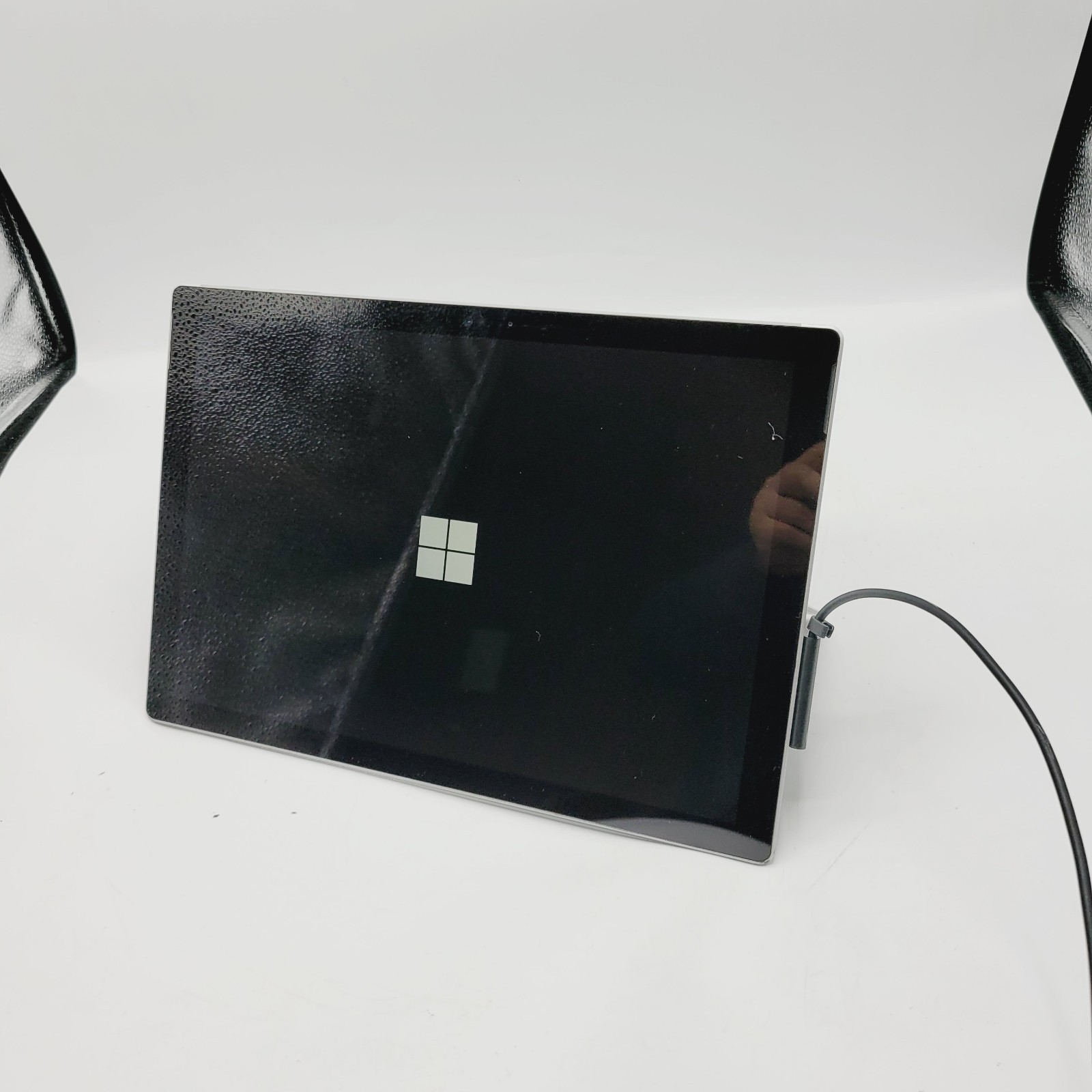 Microsoft Surface Pro Core i5 7300U 2.6GHz 8GB RAM 128GB SSD 14" FOR PARTS