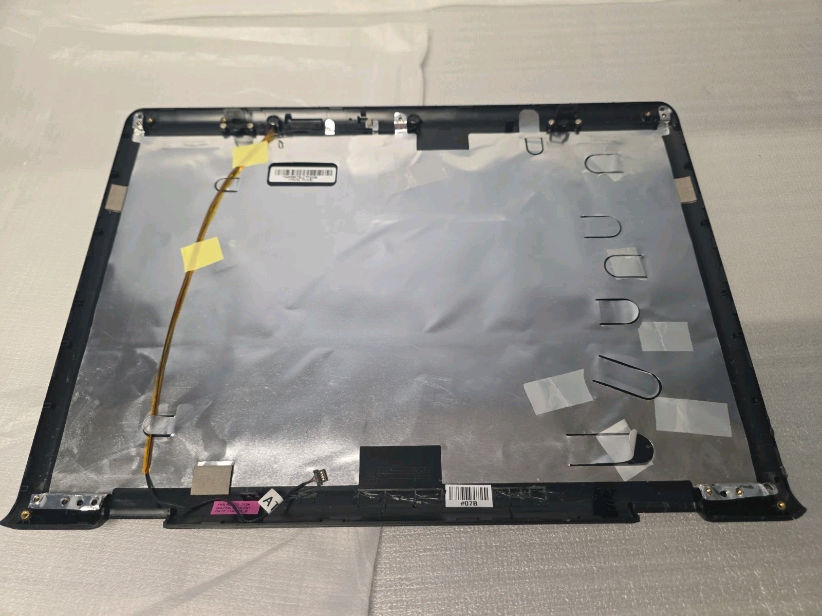 HP Pavilion dv9000 17" Top Cover LCD CASING 432958-001 YHN39AT9LCTP153A DualLamp