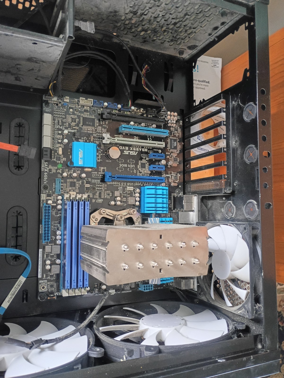 ASUS M5A99X EVO ATX  Socket AM3+ AMD FX8150, CPU ram and fx550