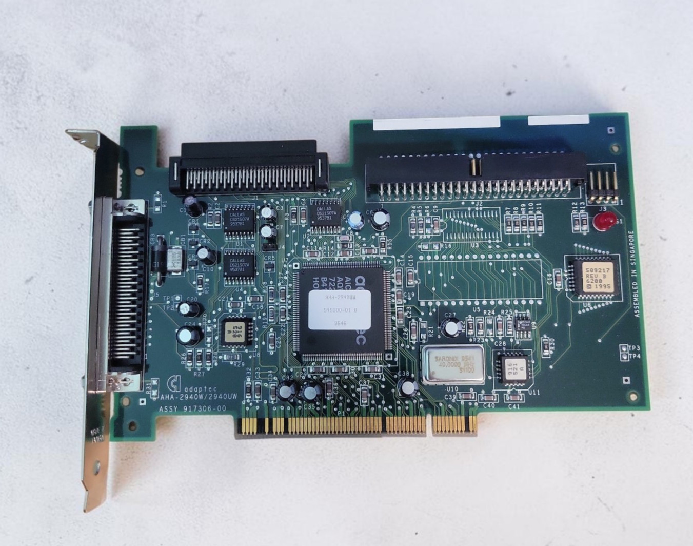 Adaptec AHA-2940W/2940UW PCI Fast-Wide SCSI Non-RAID Controller, 3 Ports