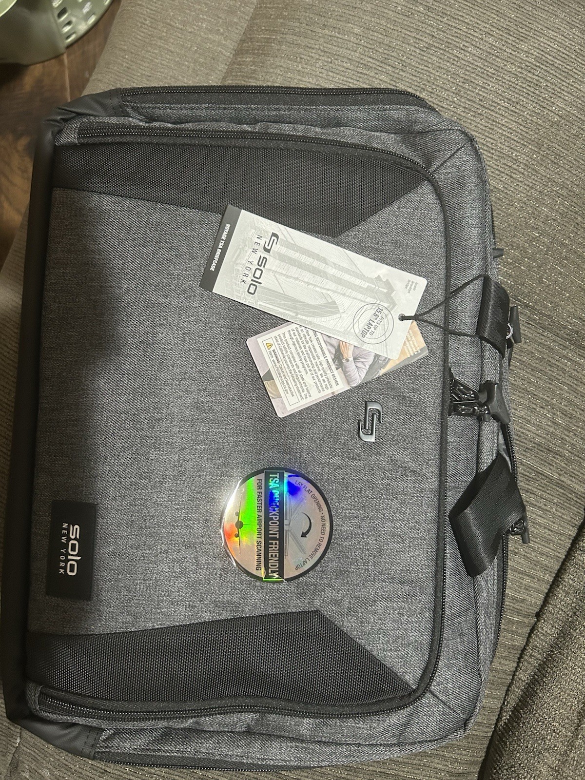 Solo Urban Collection Hybrid Briefcase for 15.6 inch Laptop - Gray and Black