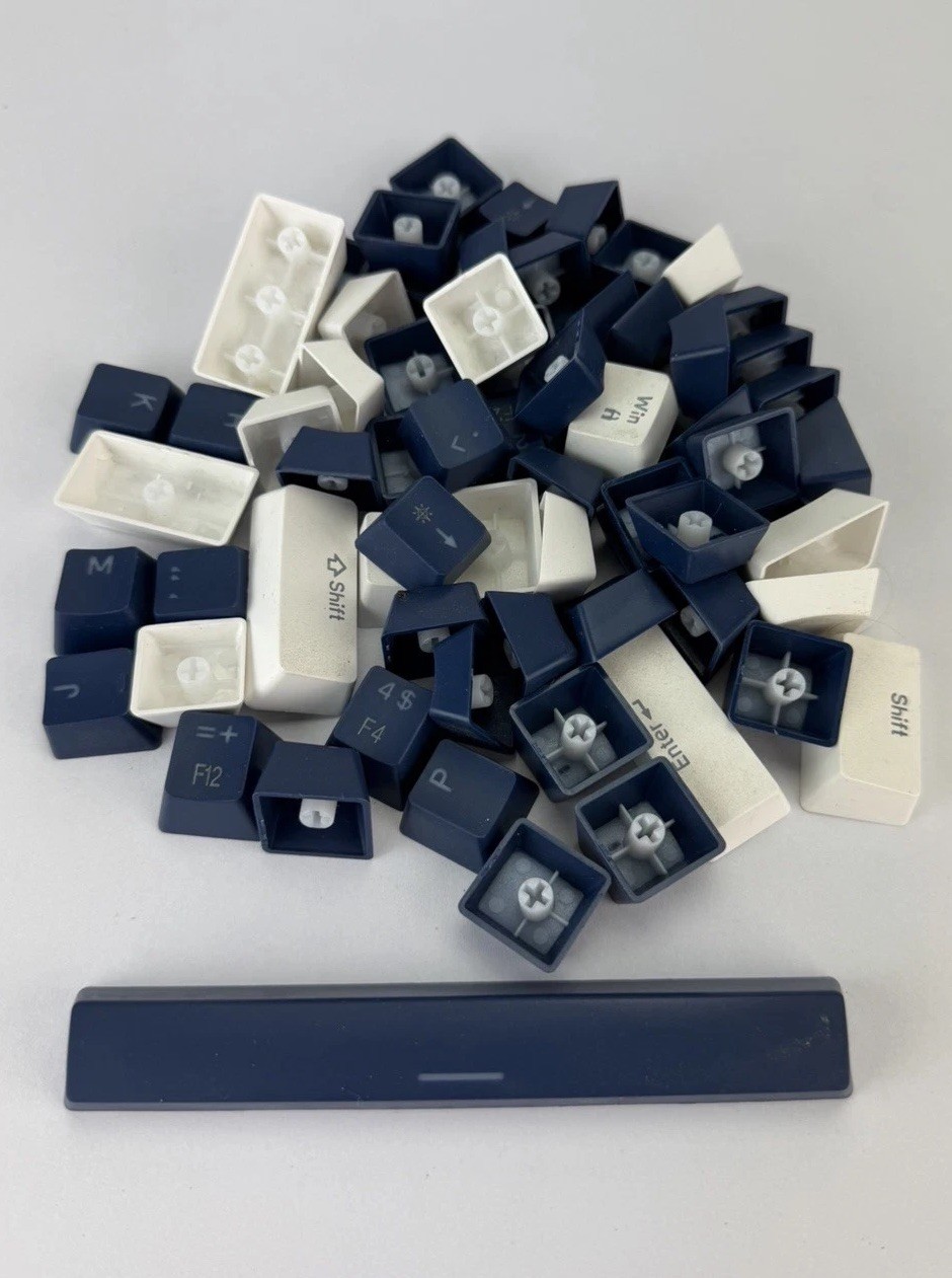 MageGee Mini 60% Gaming Keyboard Replacement Keys Blue and White