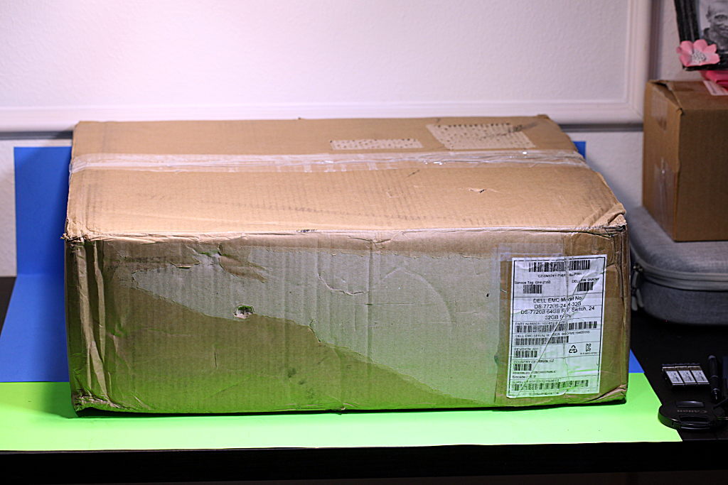  NR74Y DELL EMC DS-7720B BROCADE BR-G720 64GB FC Switch with 24 Active Ports