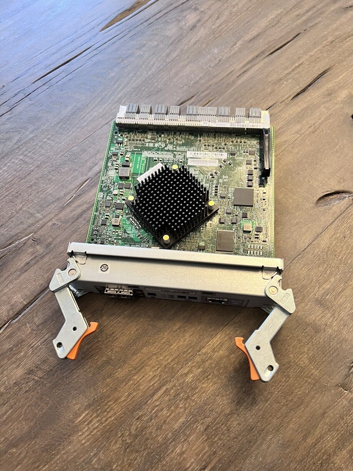 303-396-000B-00 EMC 12GB SAS LCC CONTROLLER MODULE FOR UNITY DAE SERIES -