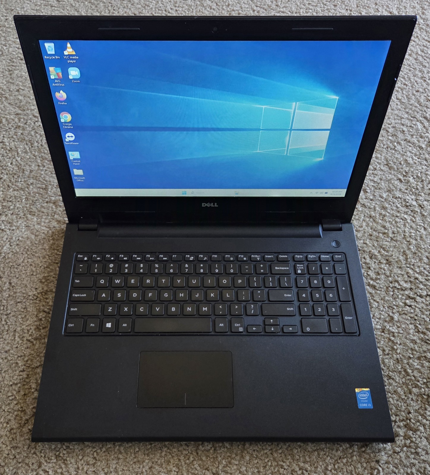 Dell Laptop (Nice)