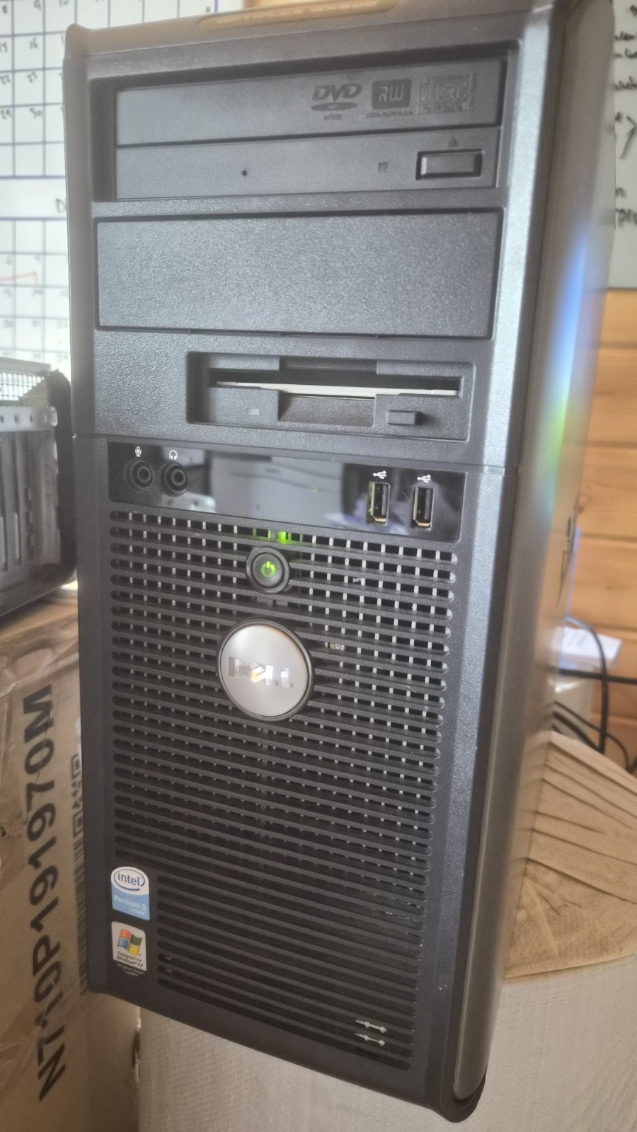 Dell Optiplex GX620 Computer Pentium 4 3.00Ghz 80Gb  4Gb Ram Windows XP IDE