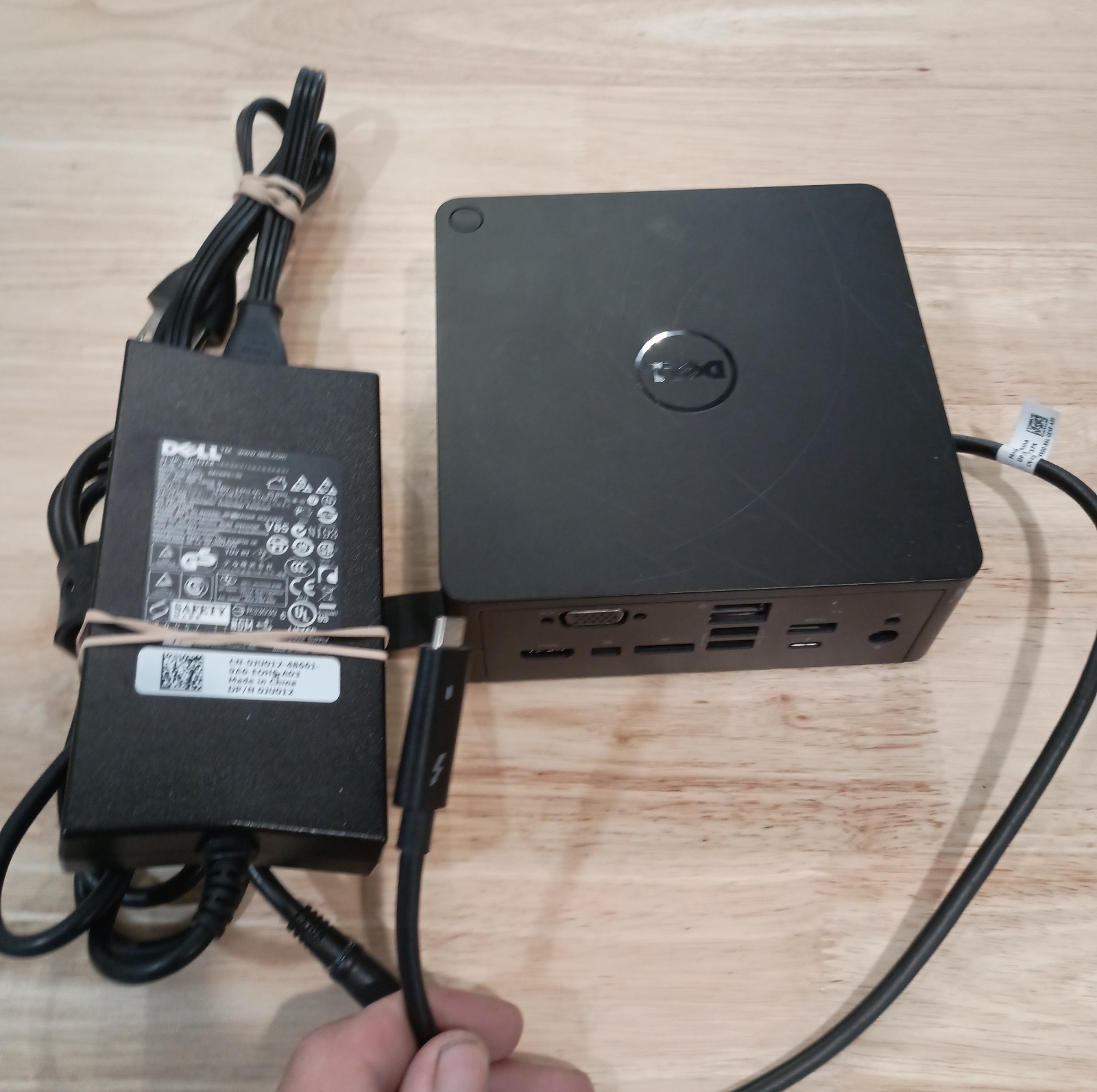 Dell TB16 K16A Thunderbolt Dock with 130W AC Adapter (J00G9 0J00G9)