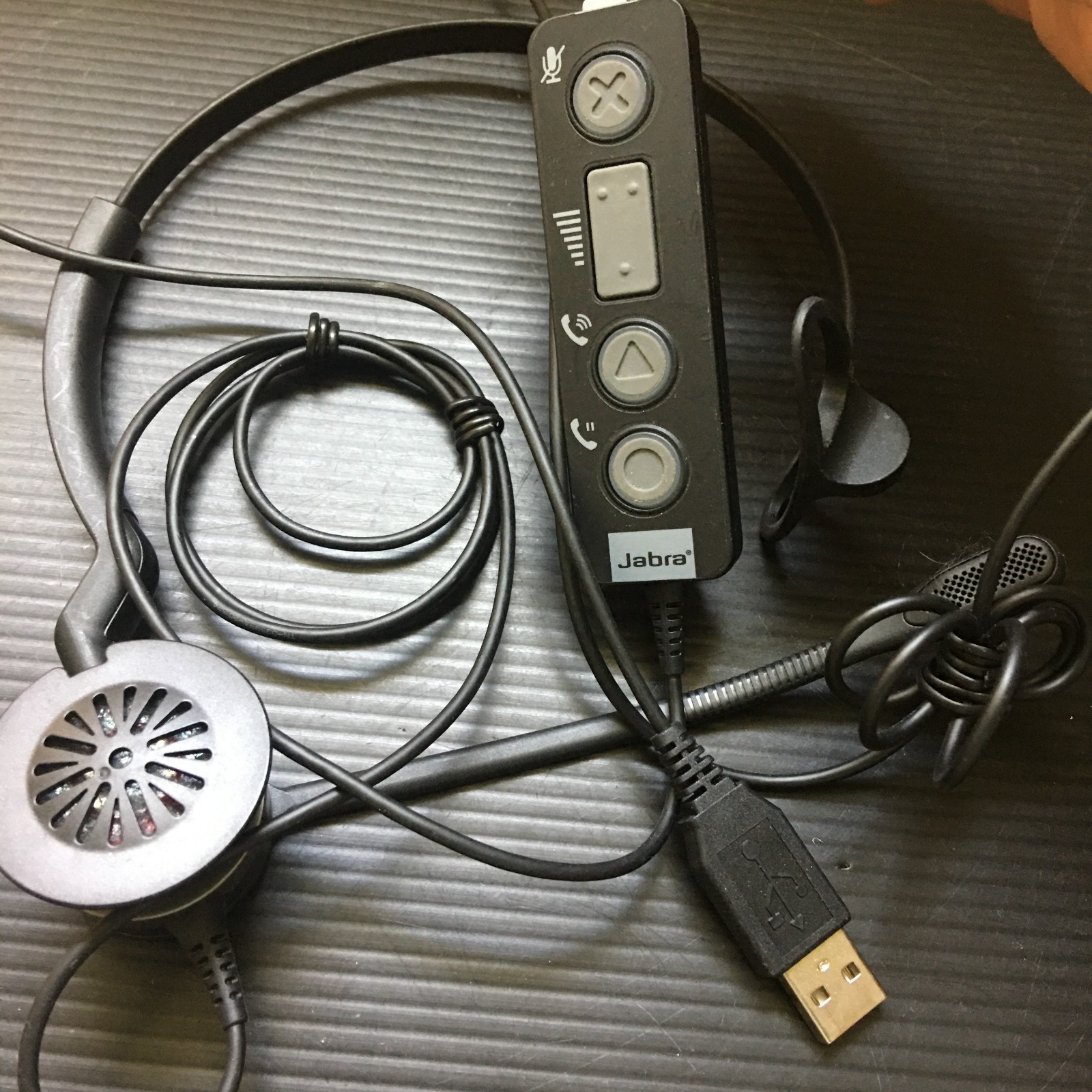 JABRA BIZ 2300 USB UC Noise-canceling Corded Mono Headset No ear pad