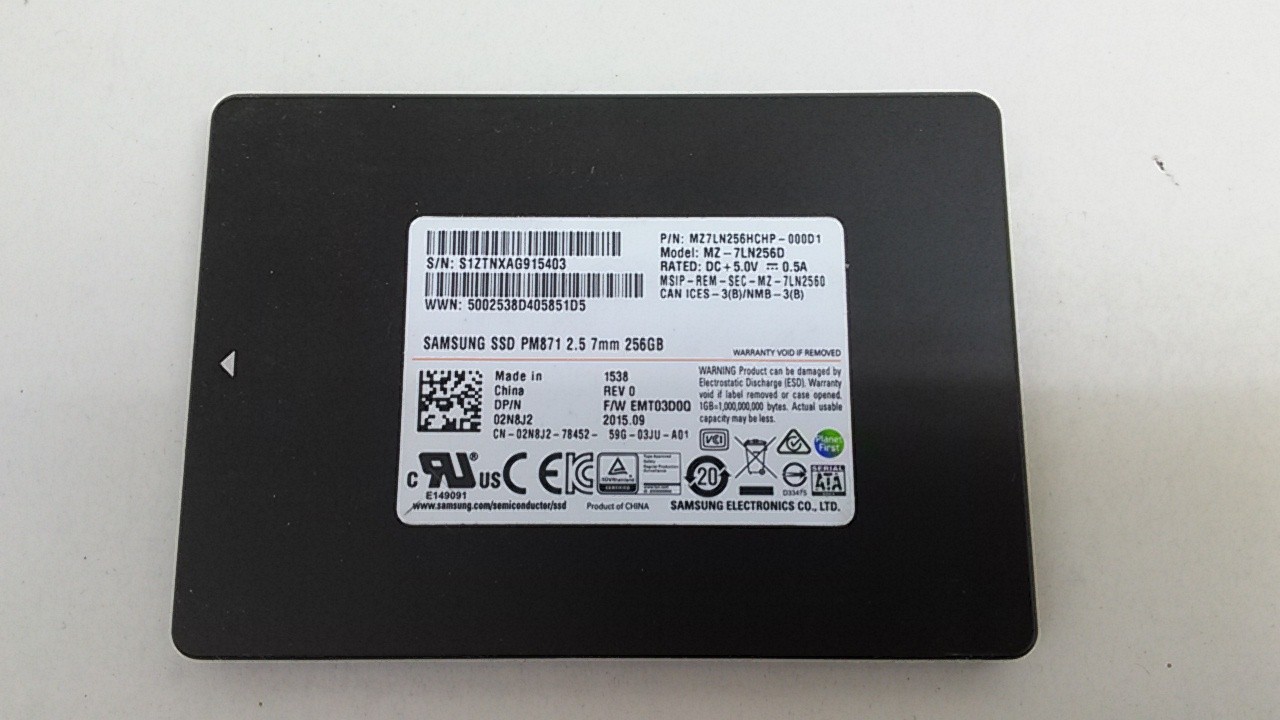 Samsung MZ-7LN256D PM871 256 GB 2.5" SATA III Solid State Drive