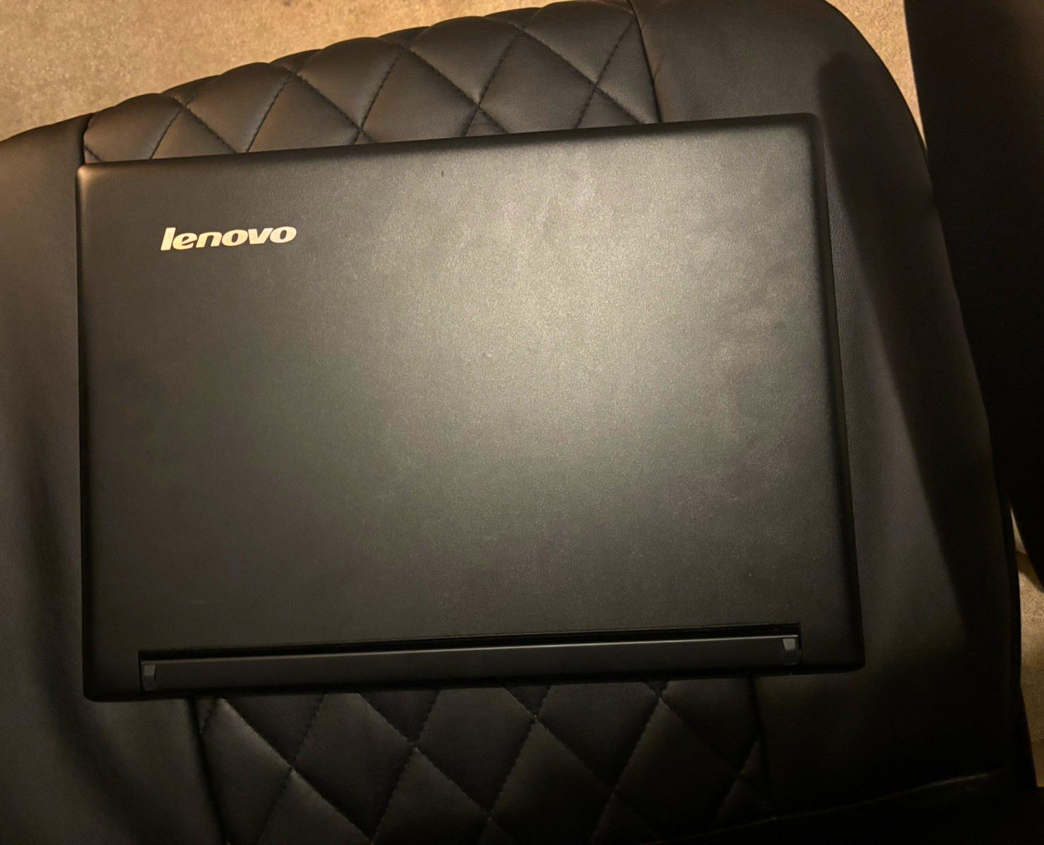 Lenovo Edge 15 15.6" Touchscreen Laptop 2-in-1 - Reset w/ Charger & Carry Case