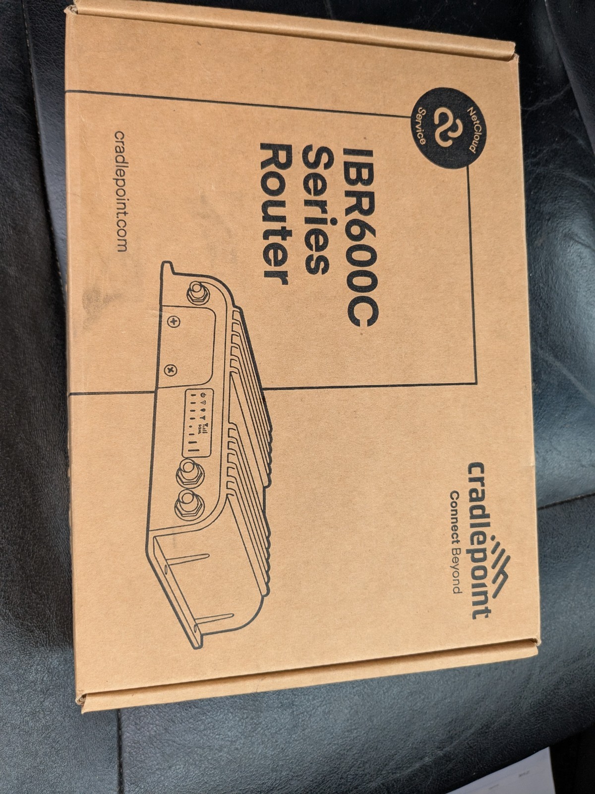 Cradlepoint IBR600C-150M-D Cat4 LTE WiFi IoT Router NEW in Box w/ Antennas PSU
