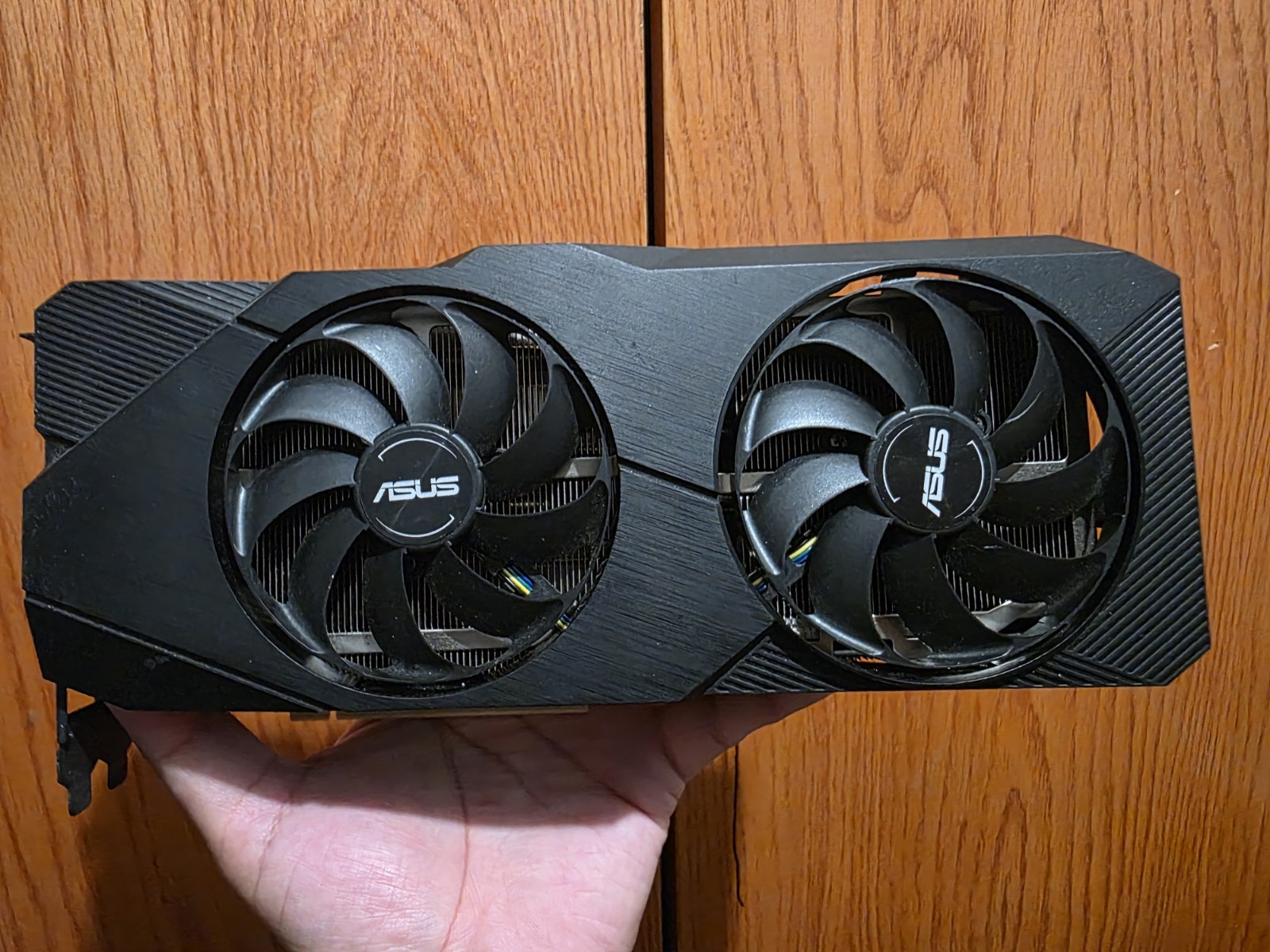 ASUS DUAL GeForce RTX 2080 SUPER 8GB EVO Graphics Card DUAL-RTX2080S-O8G-EVO