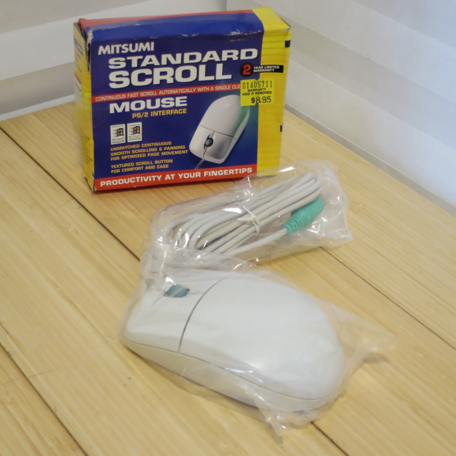 NOS Vintage Mitsumi PS2 Ball Mouse EW4ECM-S3101 2 Button with Scroll Wheel