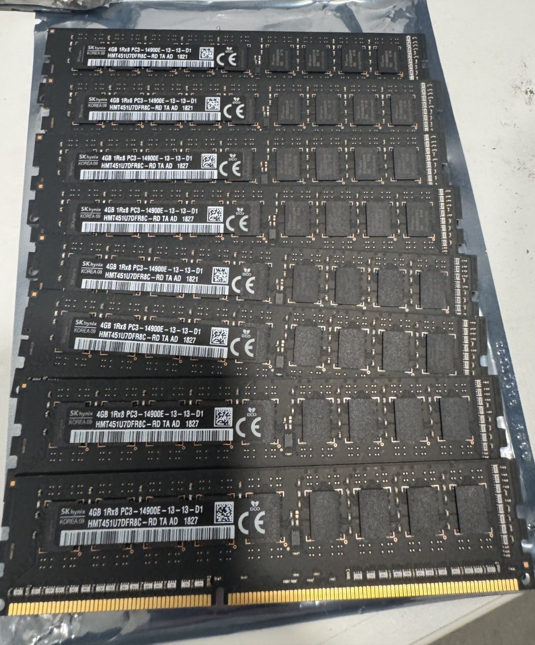 8 x SK Hynix 4GB PC3-14900E DDR3 ECC Server Memory RAM (32GB) (Mac-compatible)