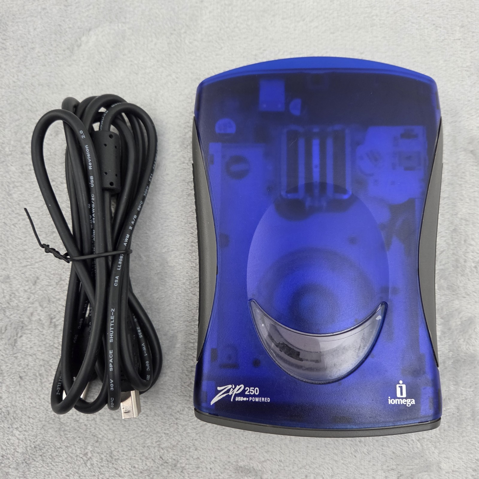 Iomega ZIP 250 USB Powered External Zip Drive w/ USB Cable Blue