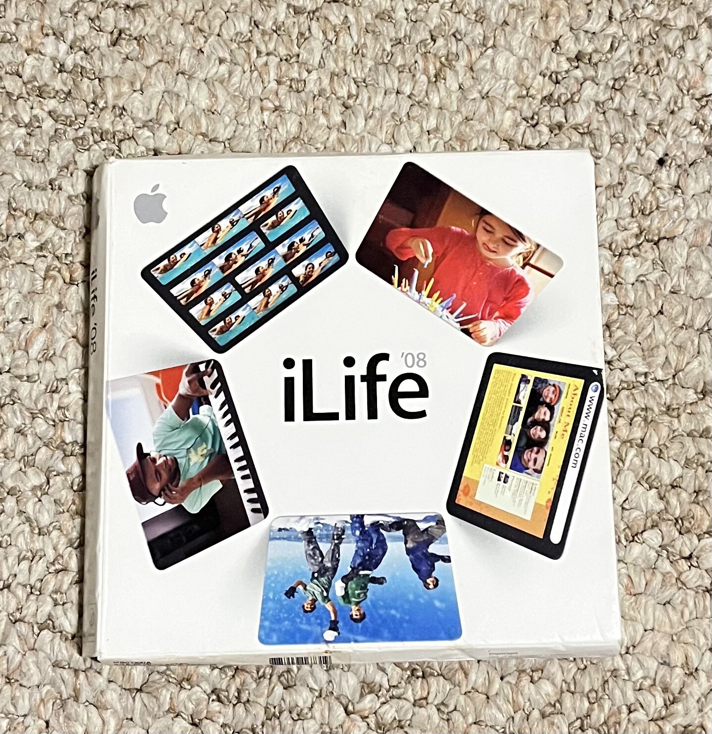 Apple iLife™ 2008 (Retail) (1 User/s) - MB015Z/A Excellent Condition