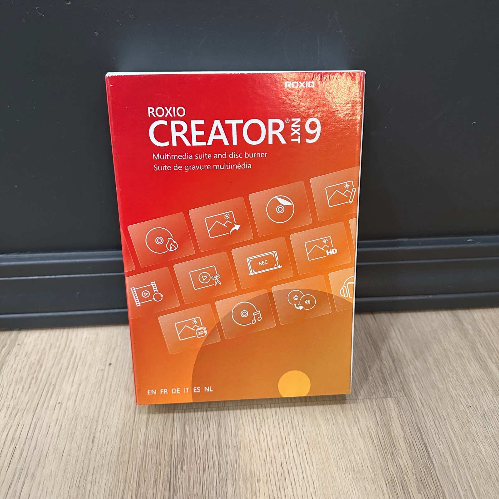 Roxio Creator NXT 9 Multimedia Suite and CD/DVD Disc Burning Software G7 SEALED