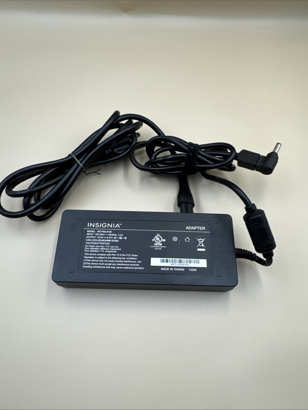 OEM Insignia 180W NS-PWL9180 AC Adapter 19V 9.47A 7.4 × 5.0mm Removable Tip