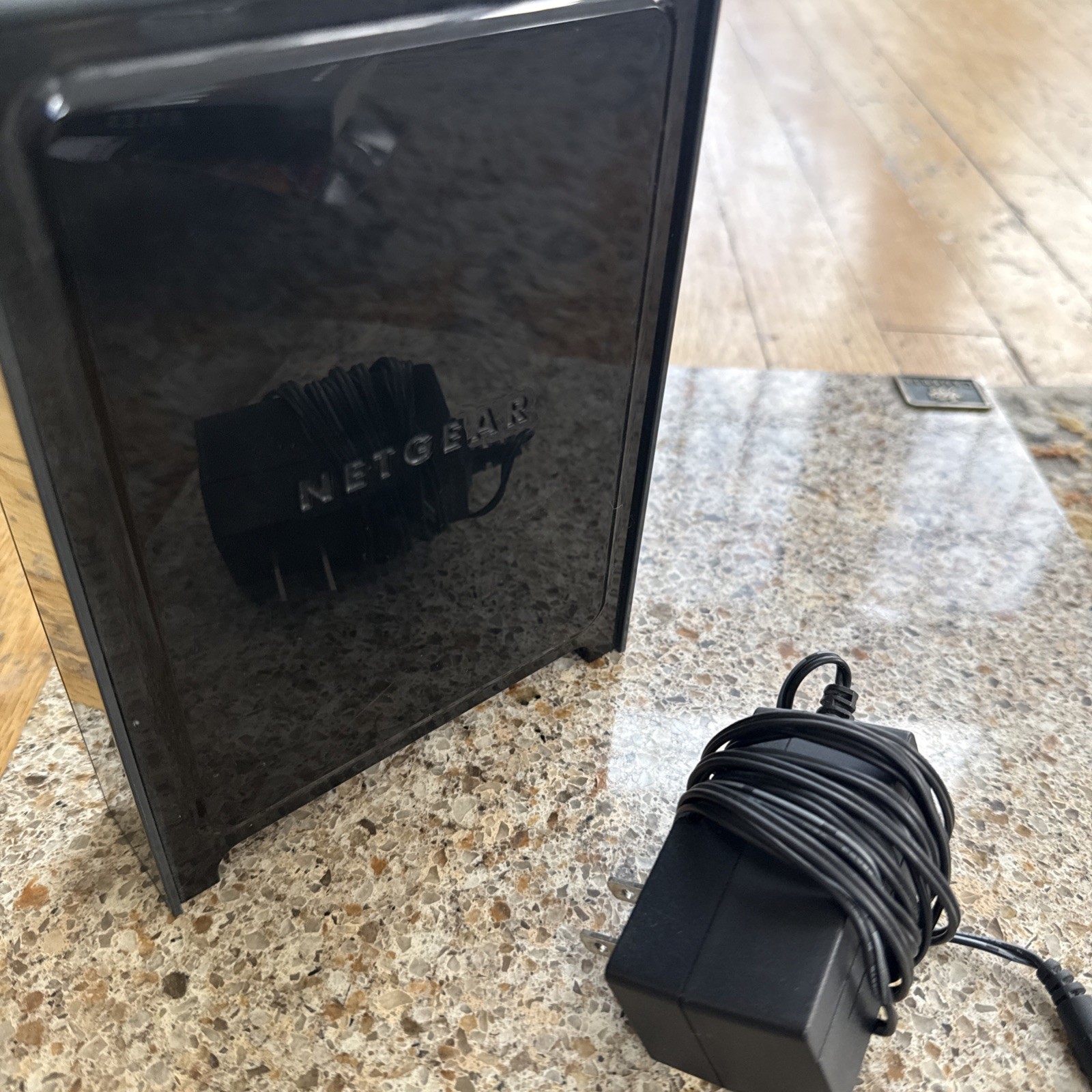 Netgear Wireless-N Access Point WAP WN802T v2 w/ Power Supply FREE S/H