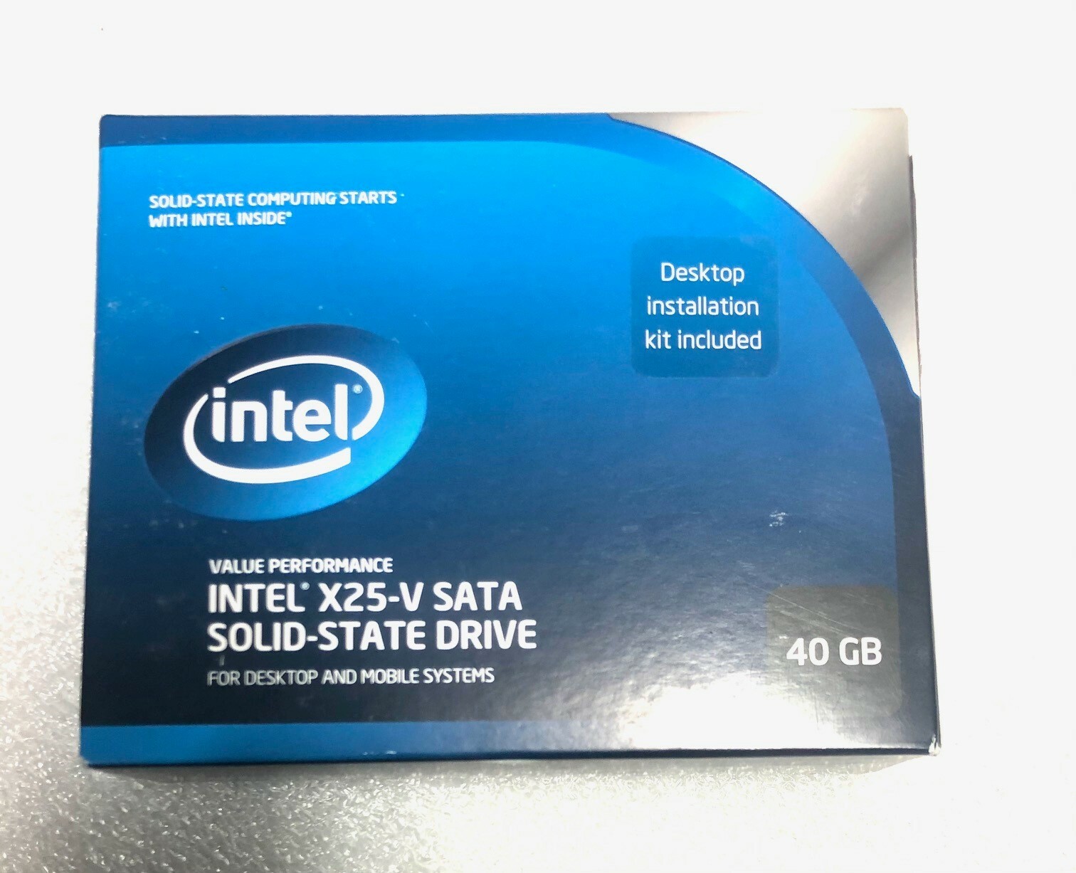 INTEL SSDSA2MP040G2K5 40GB SSD X25-V SATA KIT w/ mounting bracket and cables NEW
