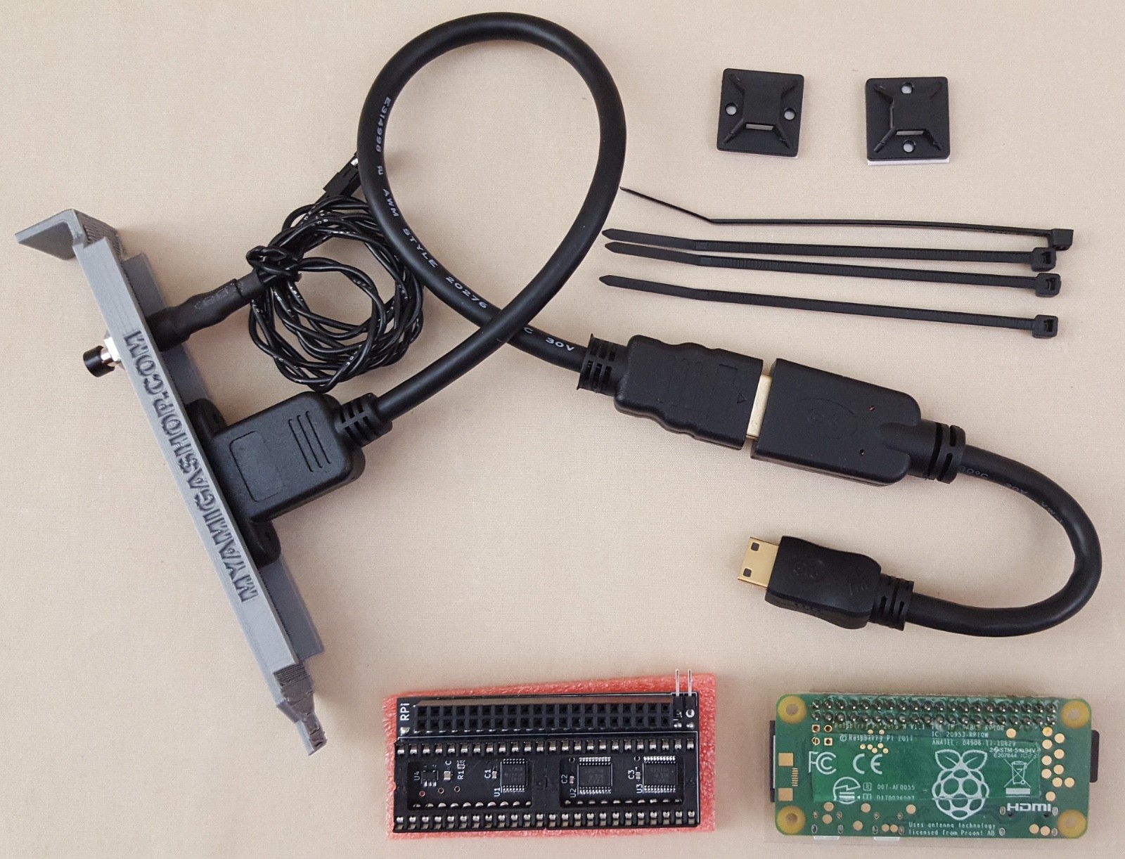 RGBtoHDMI FlickerFixer Adapter w/Raspberry Pi & Cables fo Amiga 2000 2000HD 2500
