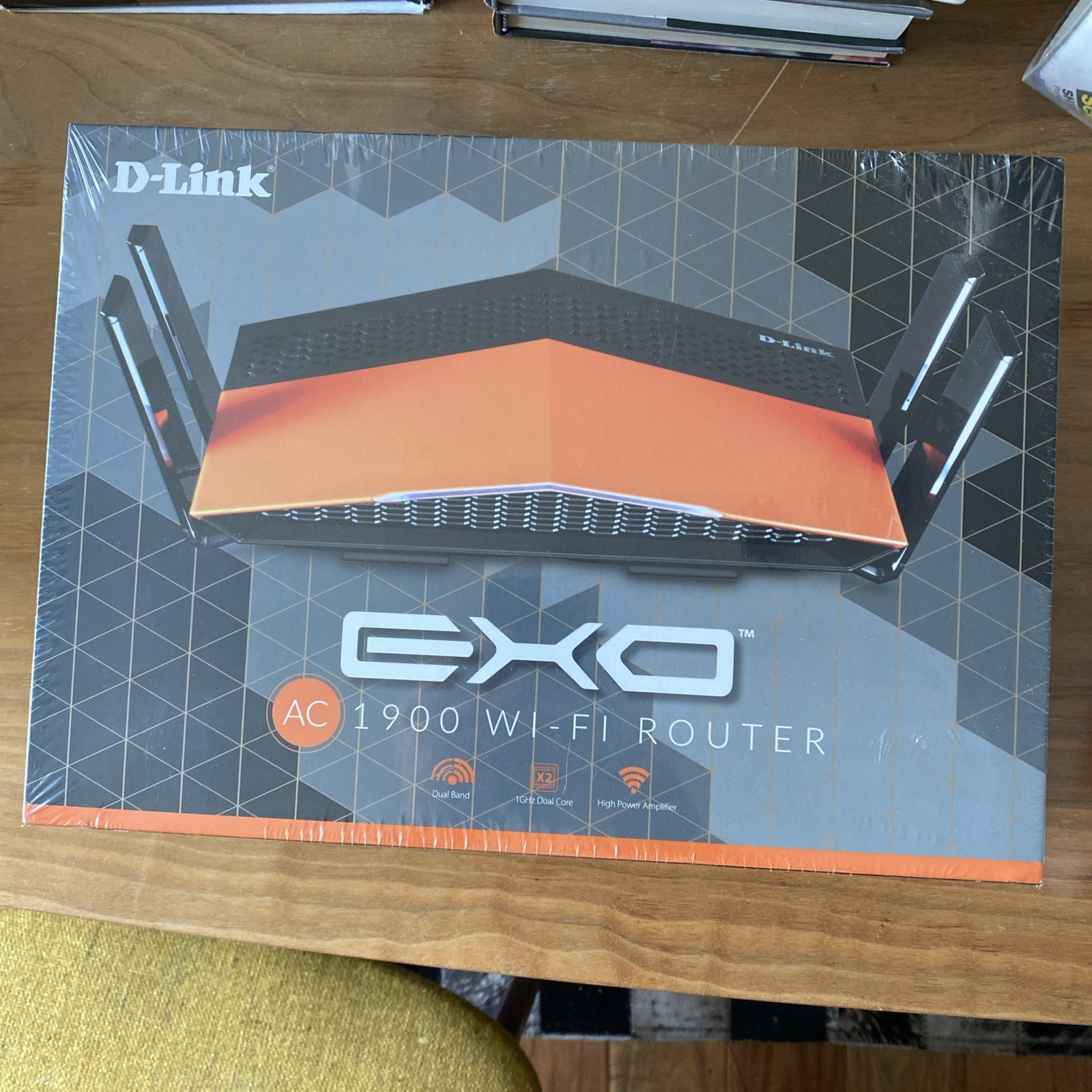 D-Link AC1750 EXO AC1900 Dual Band Wi-Fi Performance Wireless Router Model DI...