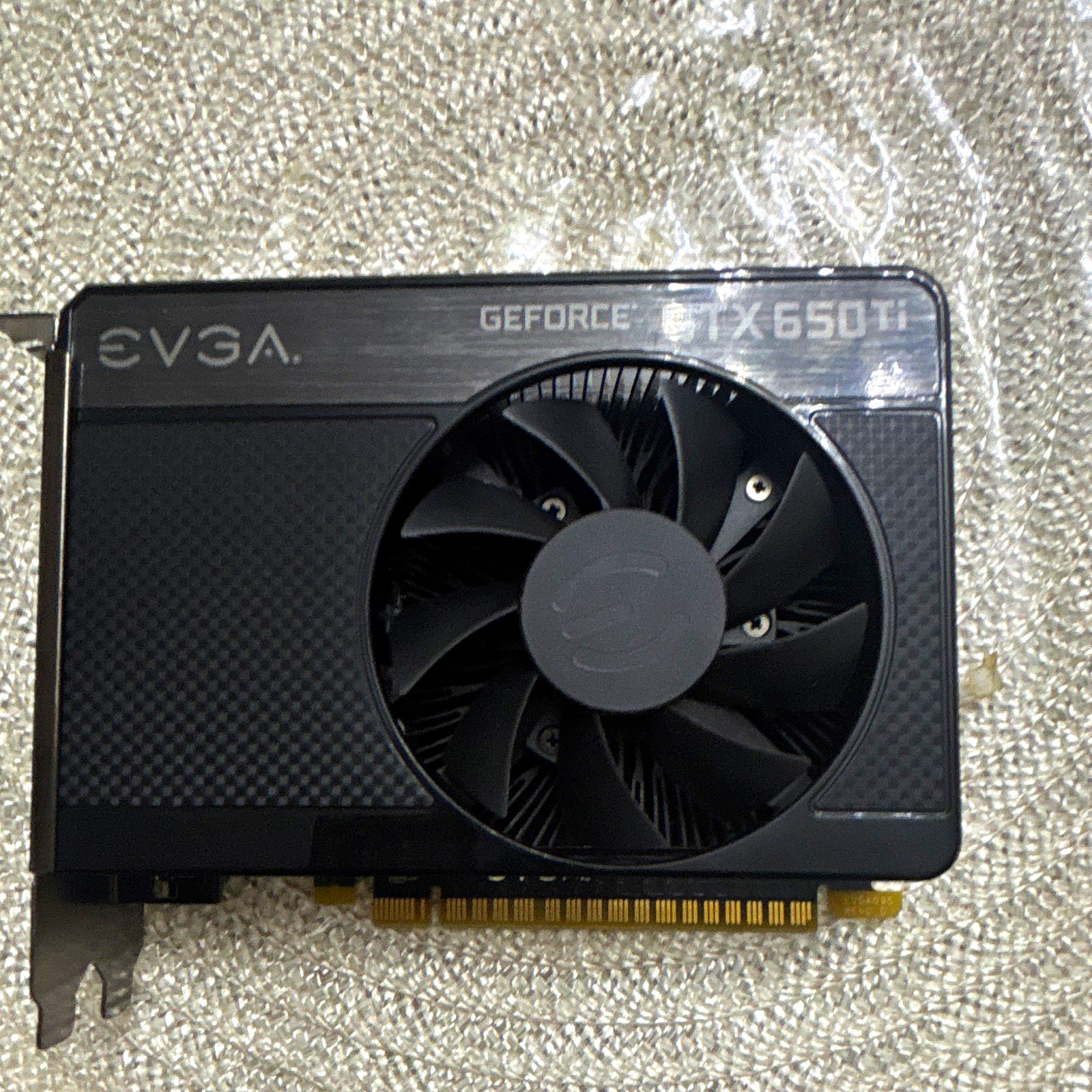 EVGA NVIDIA GeForce GTX 650 Ti 1GB GDDR5 PCIe x16 Dual DVI Card