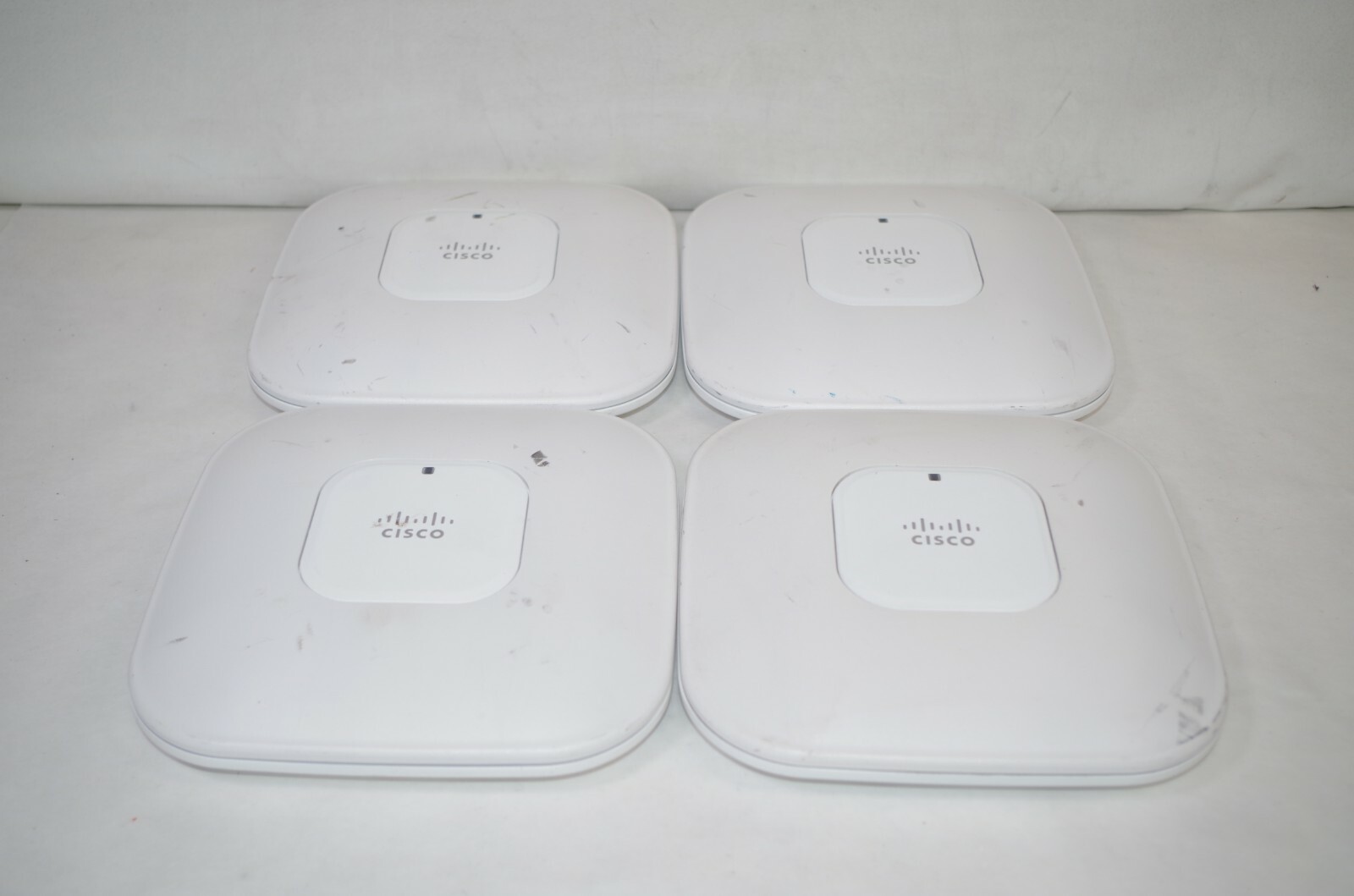 Lot of 4 Cisco Model AIR-LAP1141N-A-K9 Access Points