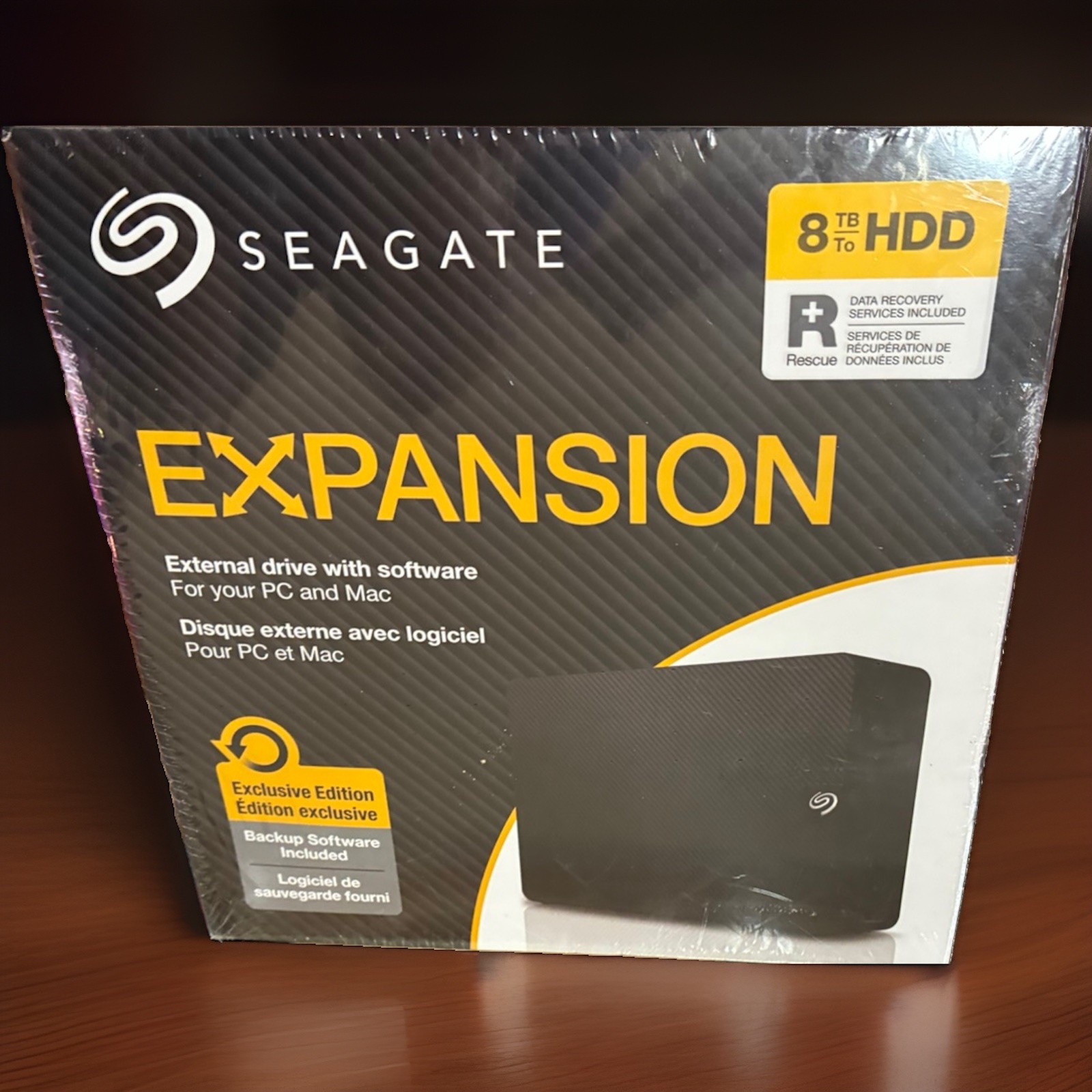Seagate Expansion 8TB Desktop External HDD for PC/Mac Black, Rescue Service