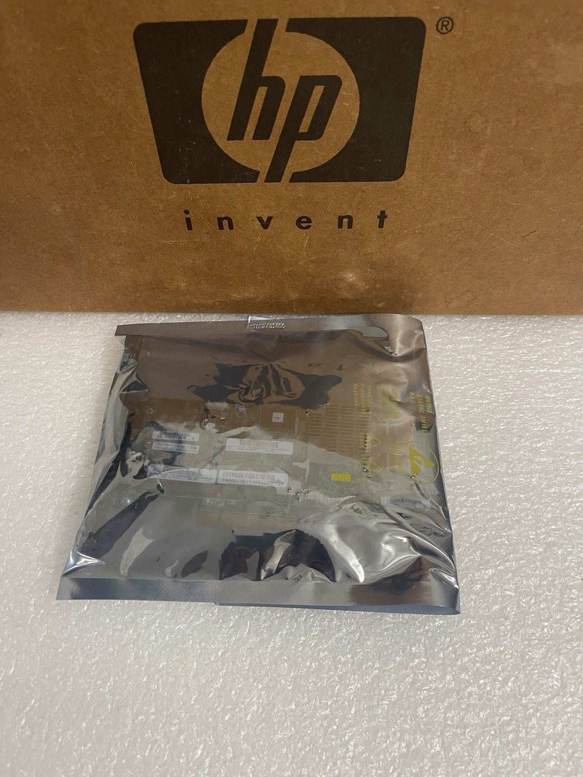 HP 633538-001  P420/1GB SAS SATA RAID Controller Card PCIe 1GB FBWC 631670-B21