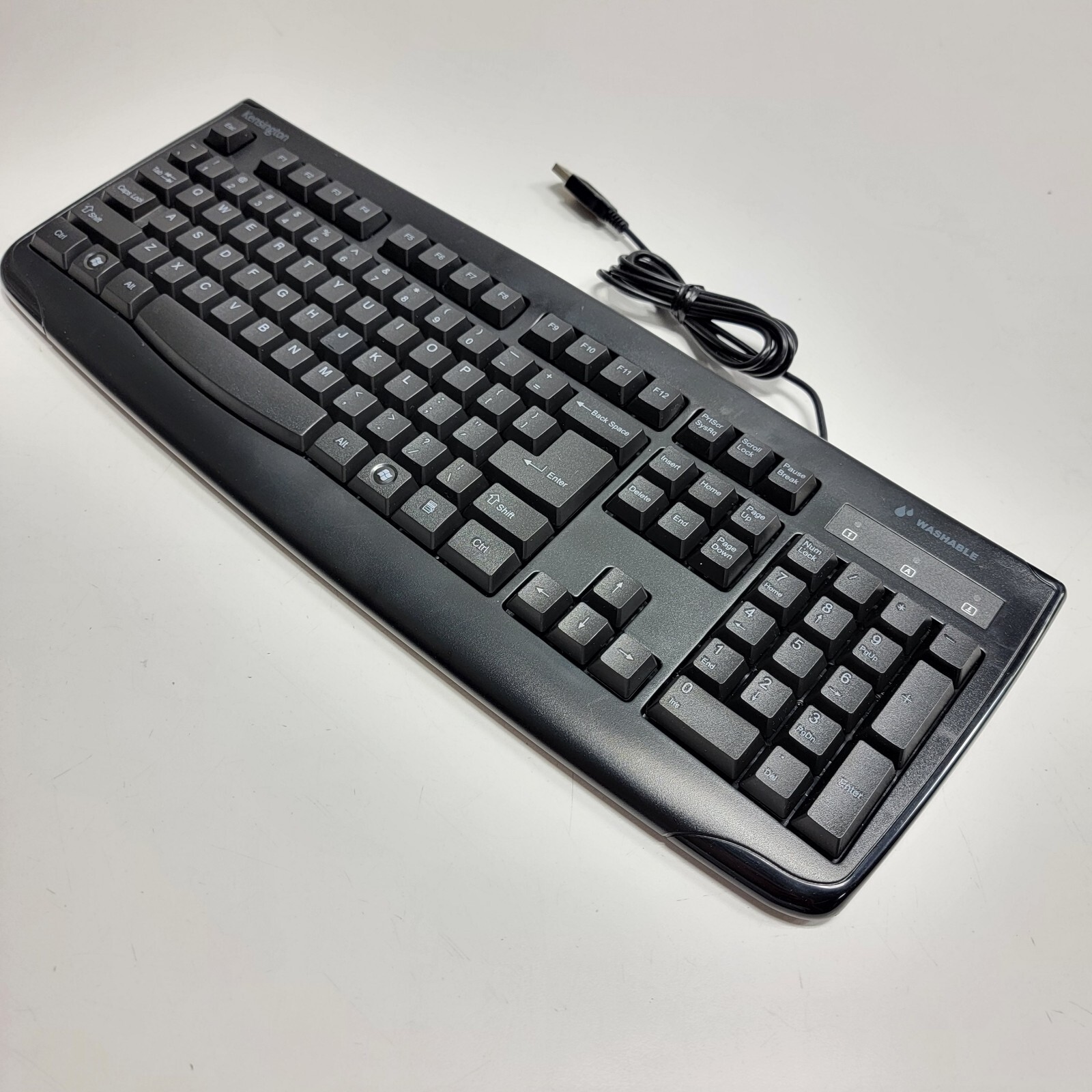 BARELY USED - EXCELLENT - Kensington M01394-K/K64406US Washable Keyboard