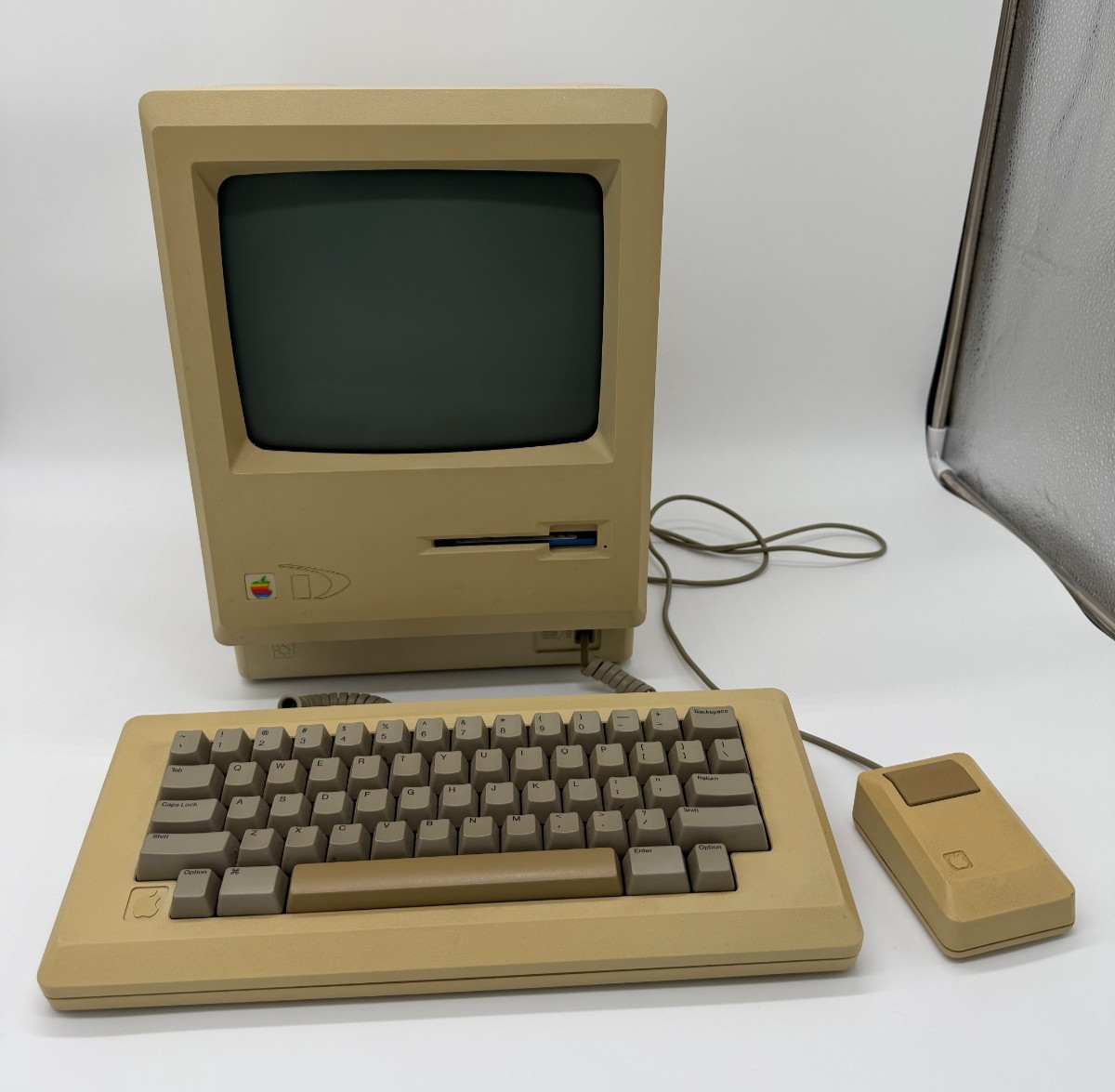 RARE Vintage Apple Macintosh 128K Drexel University Computer M0001 Original 1984
