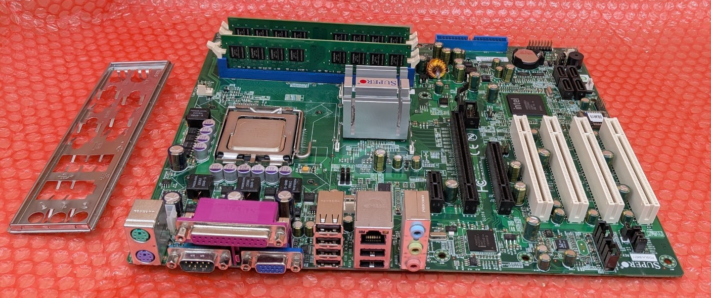 Supermicro Industrial PDSLA-Si011 Rev 1.01 Motherboard w 1gb Ram & P4 CPU 3.4ghz